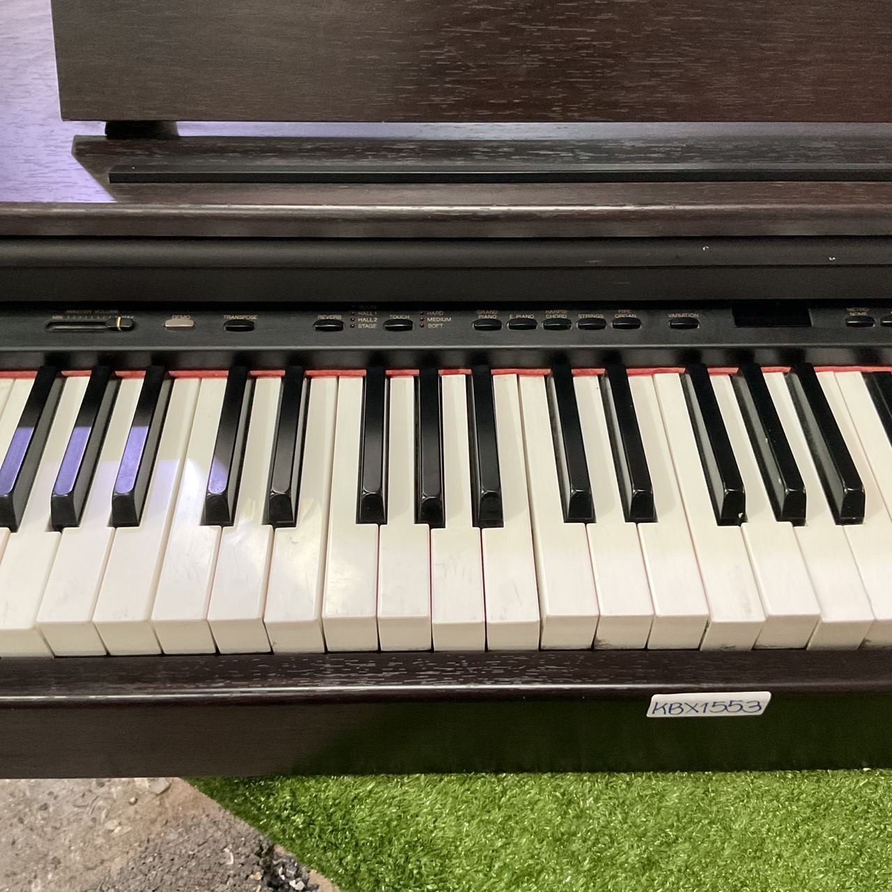 เปียโน YAMAHA : YDP-201 สินค้าไม่พร้อมใช้งาน (ต้องซ่อม)