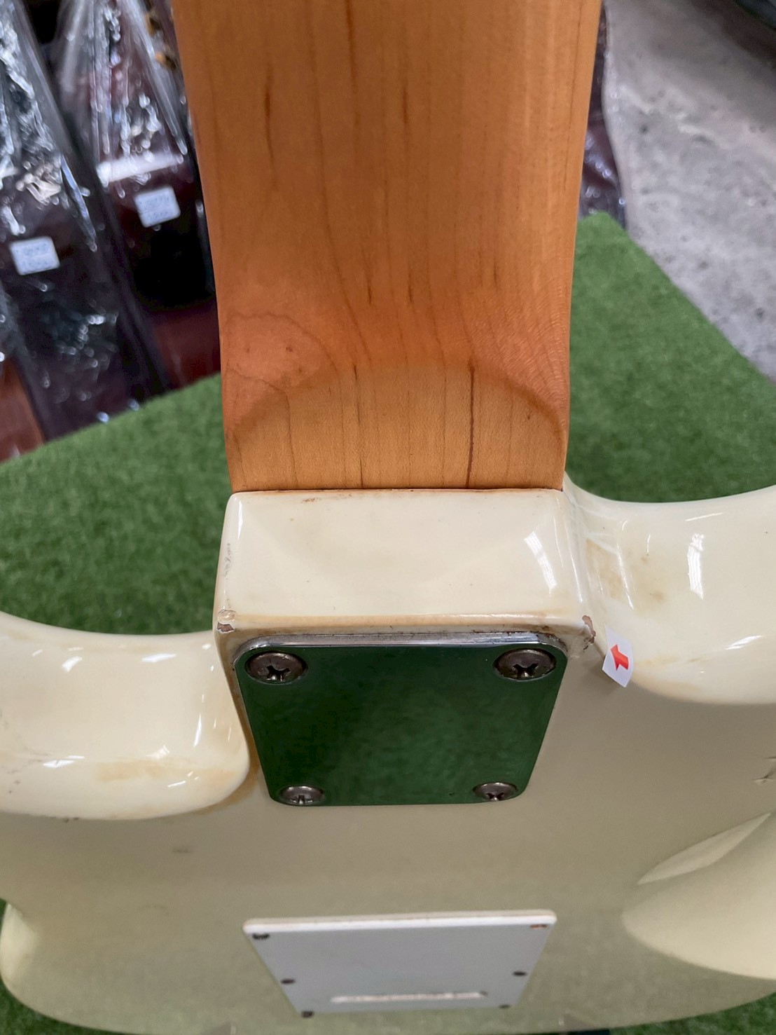 กีต้าร์ไฟฟ้า PhotoGenic