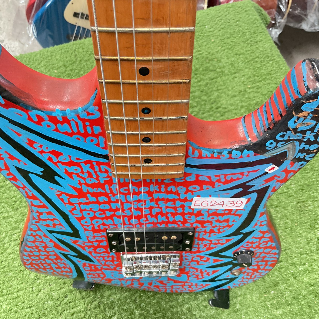 กีต้าร์ไฟฟ้า Photogenic