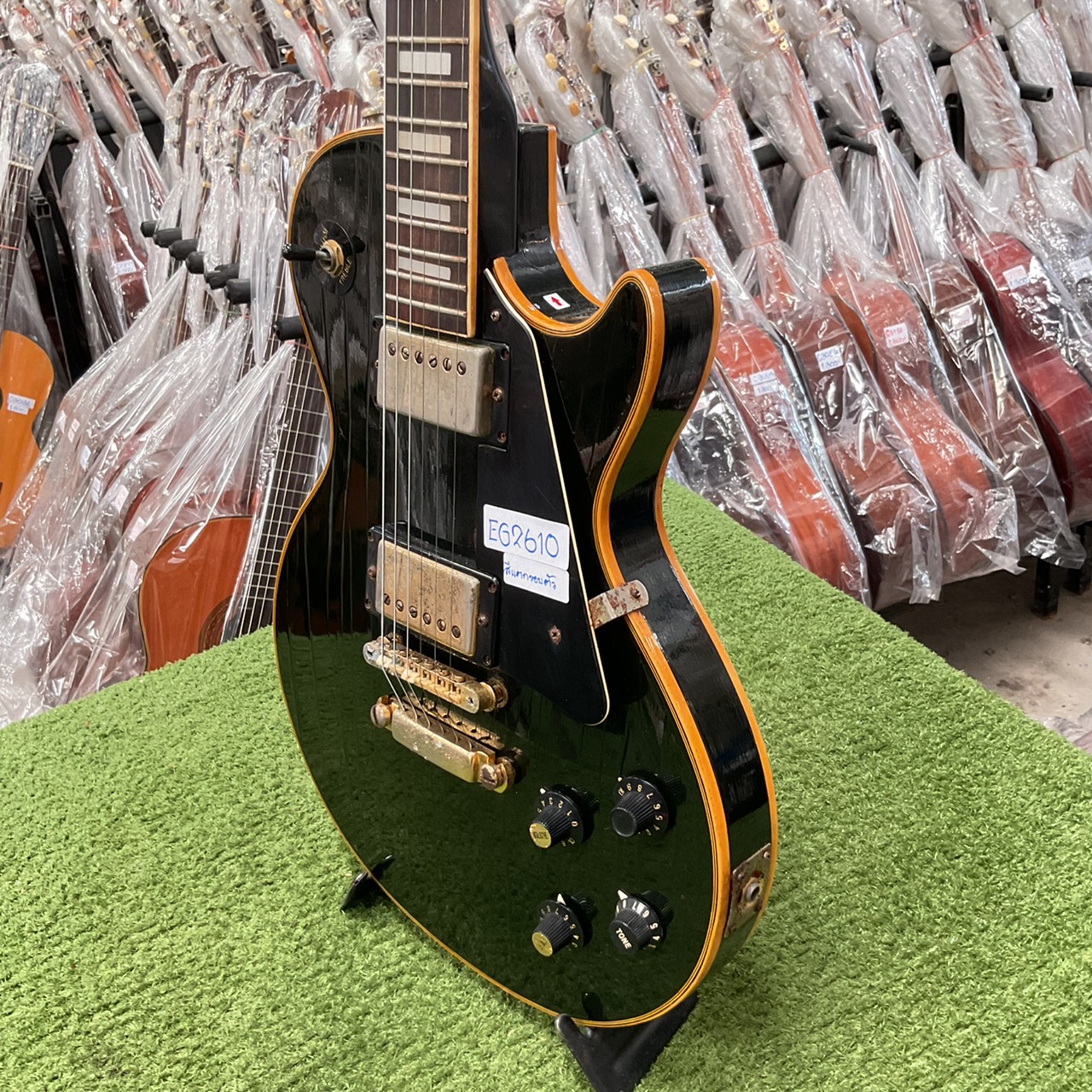 กีต้าร์ไฟฟ้า Marchis