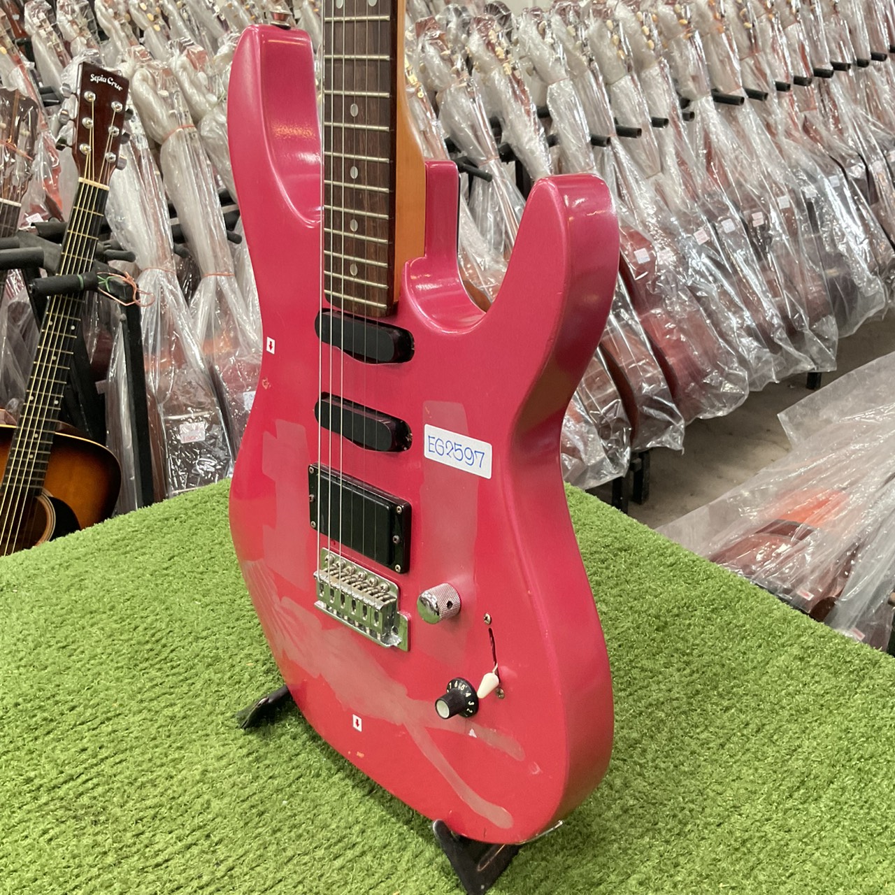 กีต้าร์ไฟฟ้า No Brand