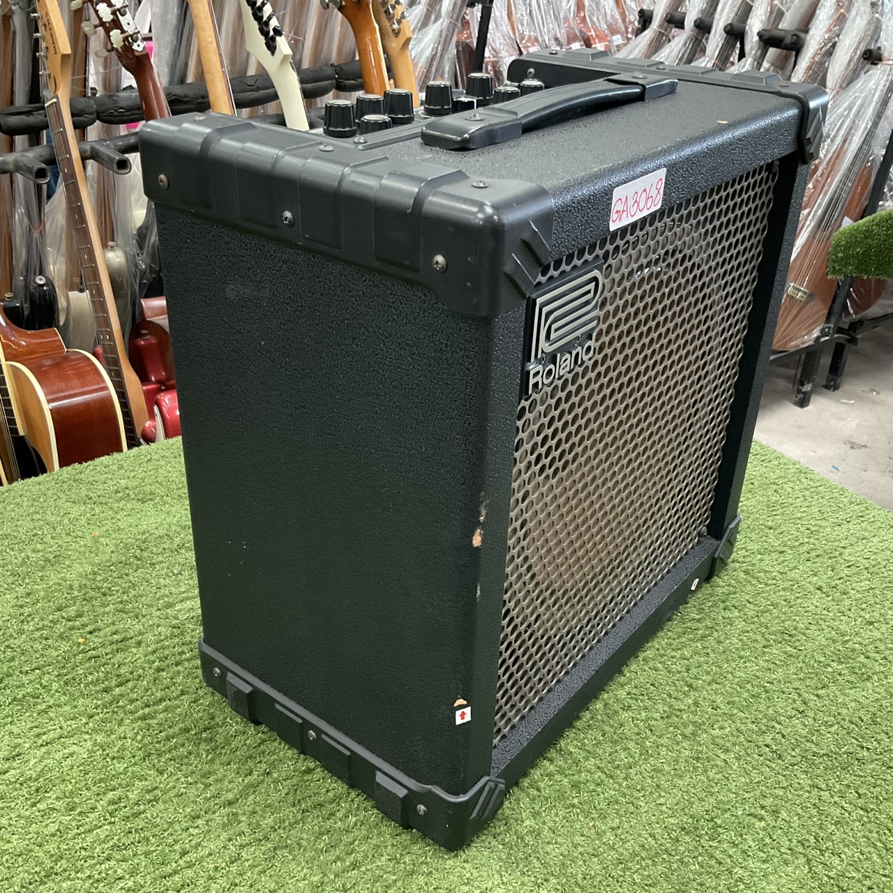 แอมป์กีต้าร์ Roland : CUBE-30J