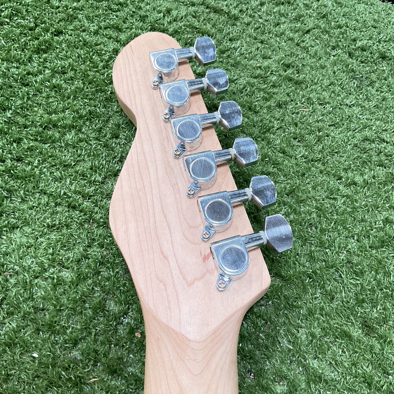 กีต้าร์ไฟฟ้า SELDER