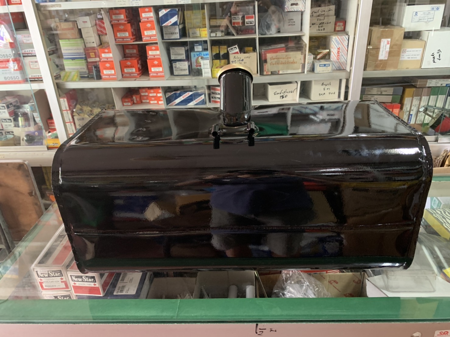 ถังน้ำมันรถบรรทุก 60 80 100 150 200 ลิตร