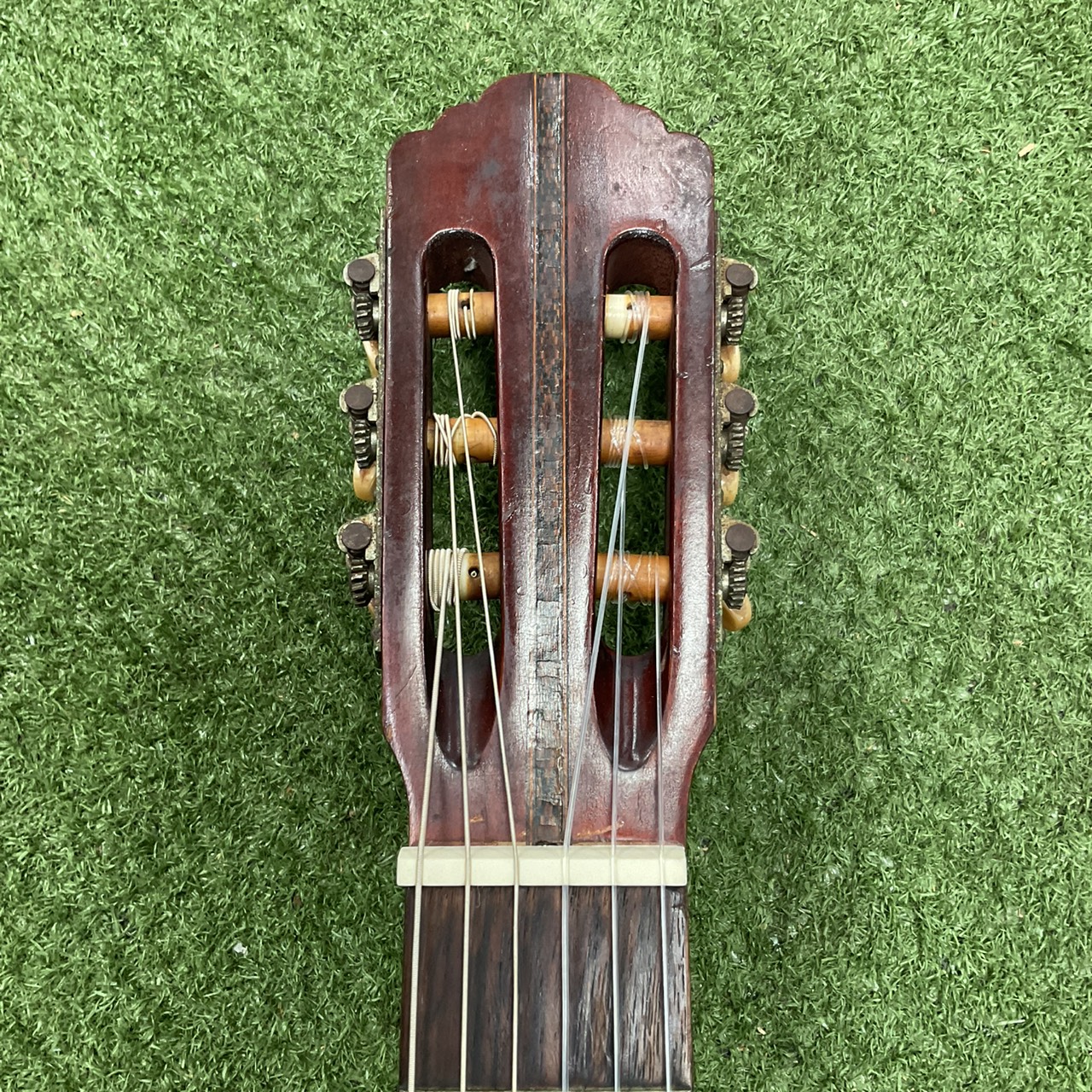 กีต้าร์คลาสสิค No Brand