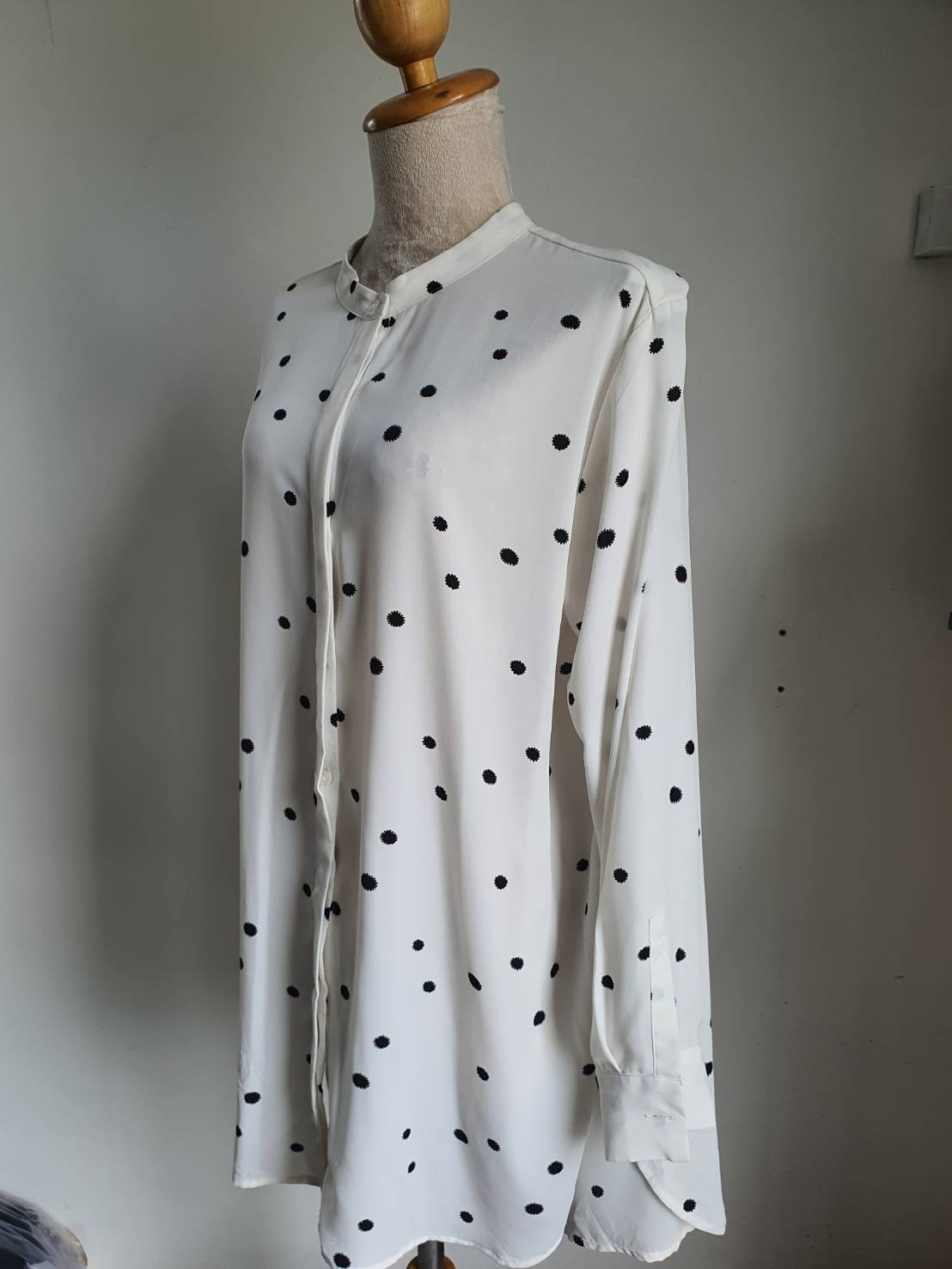 FF05331 เสื้อผ้ามือสอง สีขาว ลายจุด joe fresh