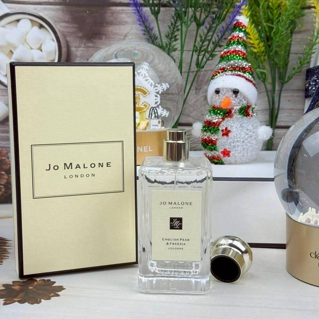 Jo Malone London English Pear & Freesia 100 ml ( หิ้วคะ )