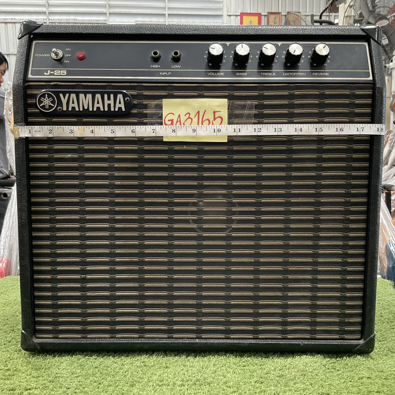 แอมป์กีต้าร์ YAMAHA : J-255