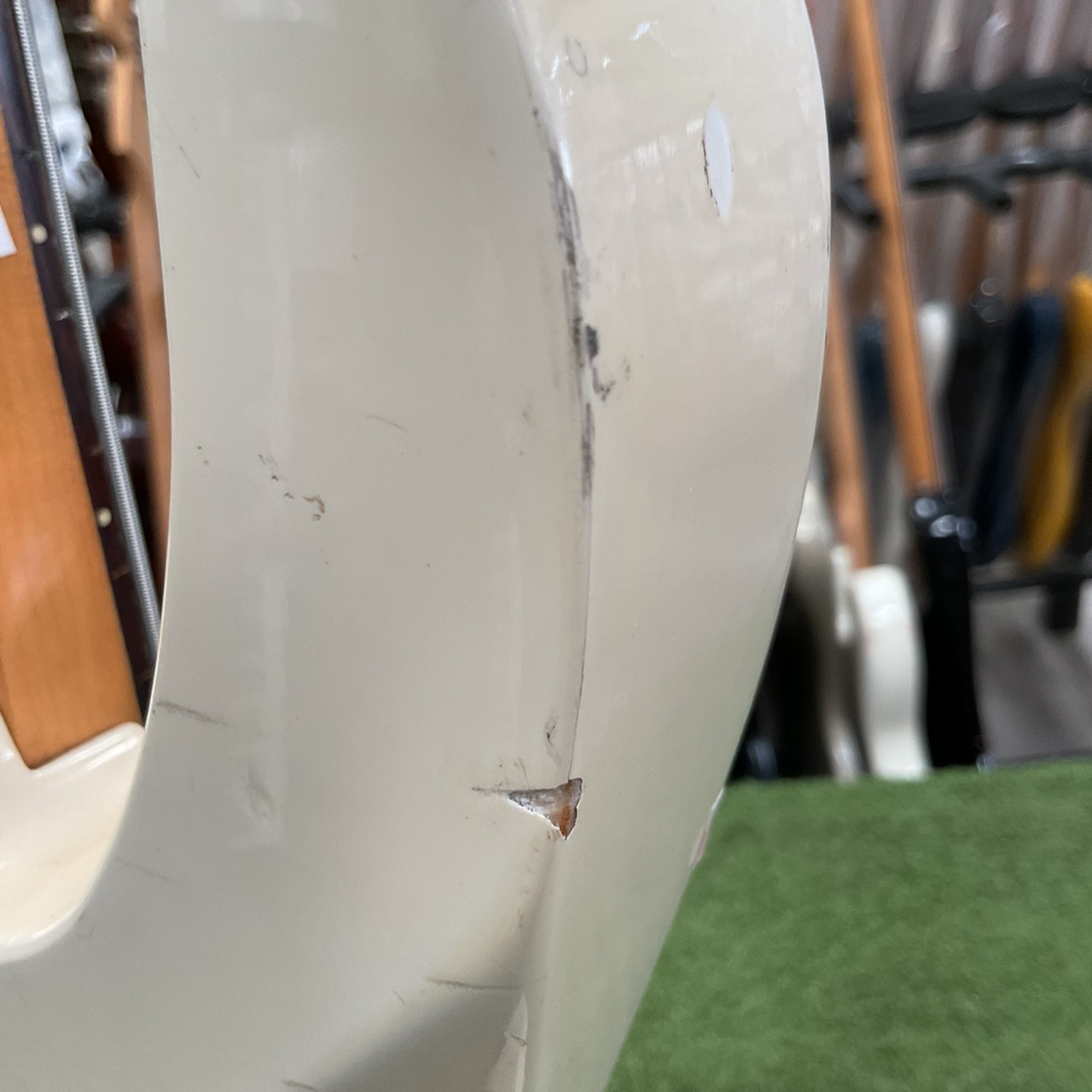 กีต้าร์เบส STRAINER : JS