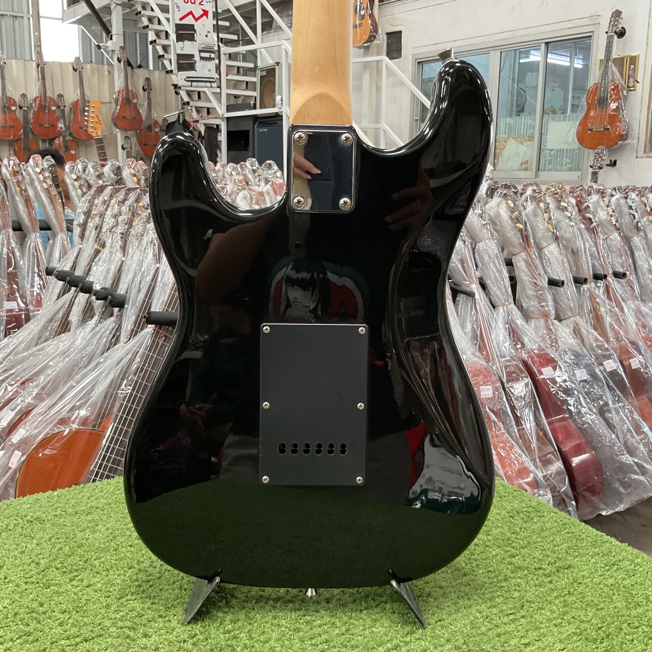 กีต้าร์ไฟฟ้า SELDER