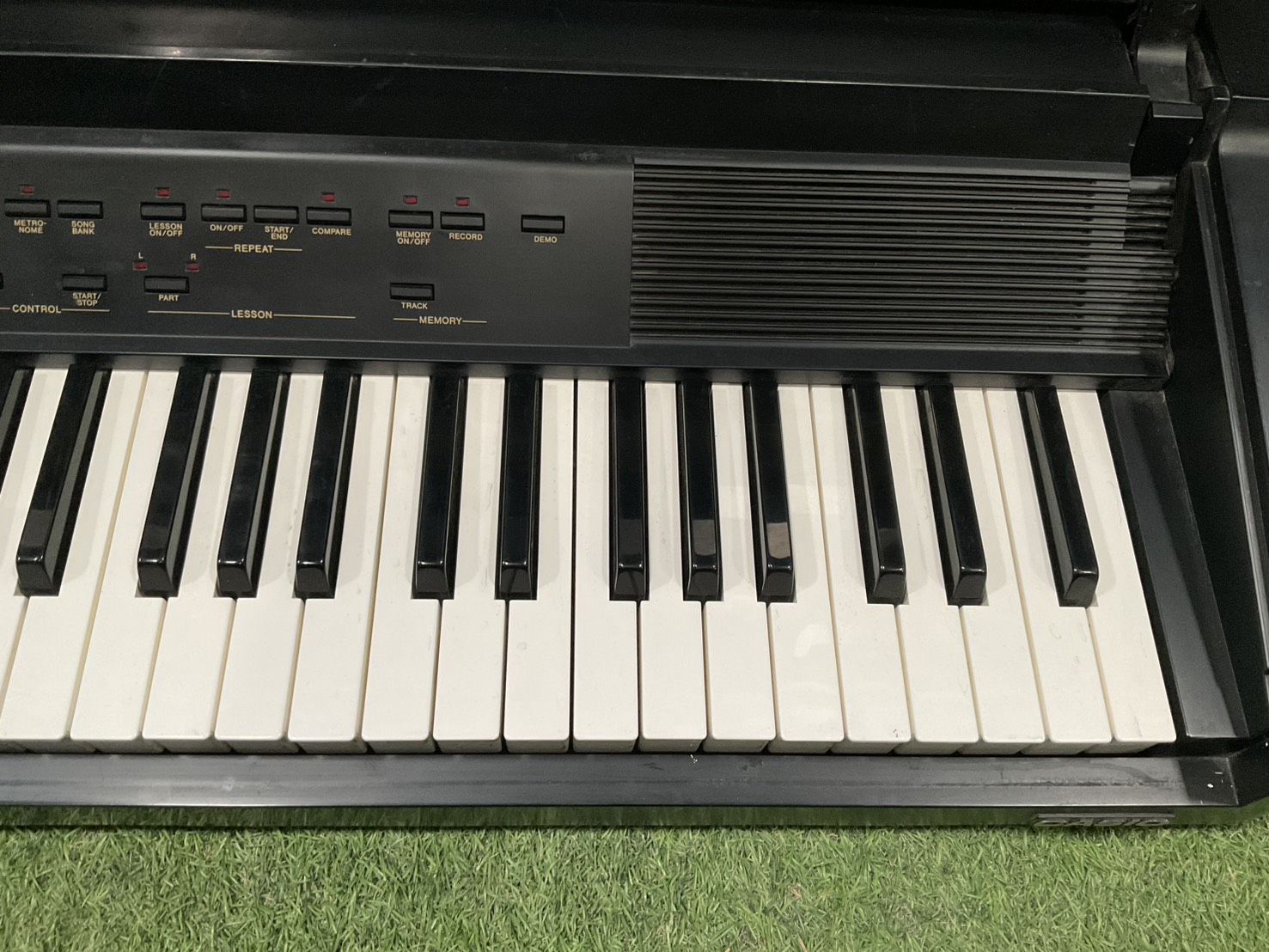 เปียโน CASIO : CPS-740 สินค้าไม่พร้อมใช้งาน (ต้องซ่อม)