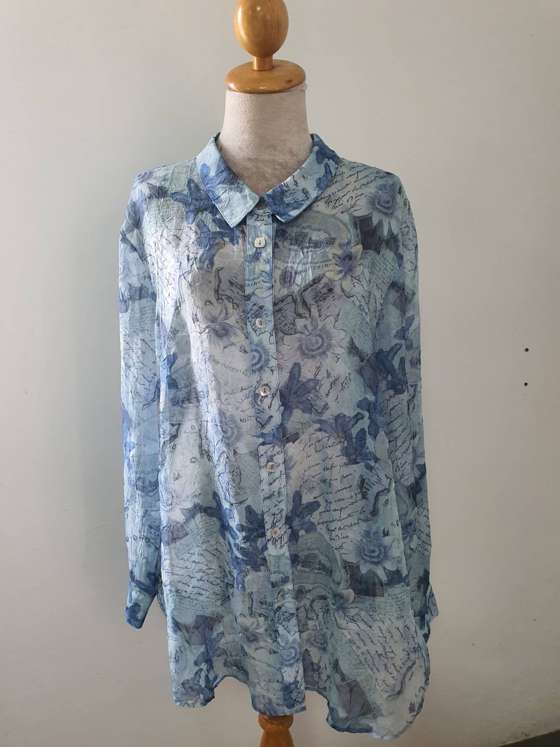 FF06572 เสื้อผ้ามือสอง ชีฟอง สีฟ้า Coldwater Creek อก 48 นิ้ว