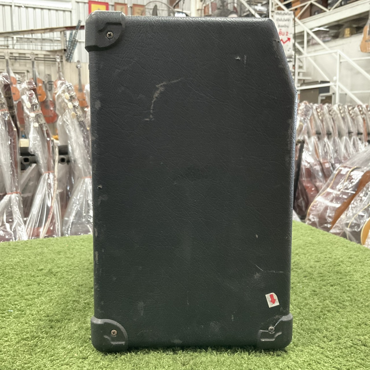 แอมป์กีต้าร์ YAMAHA : F-20