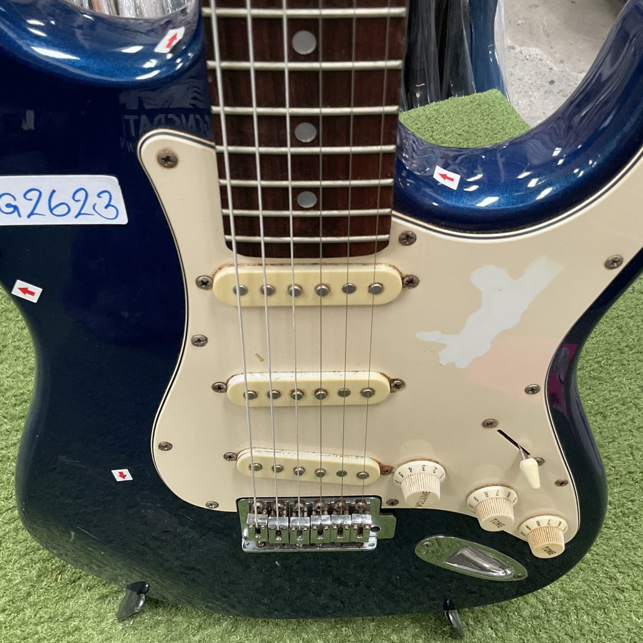 กีต้าร์ไฟฟ้า Legend