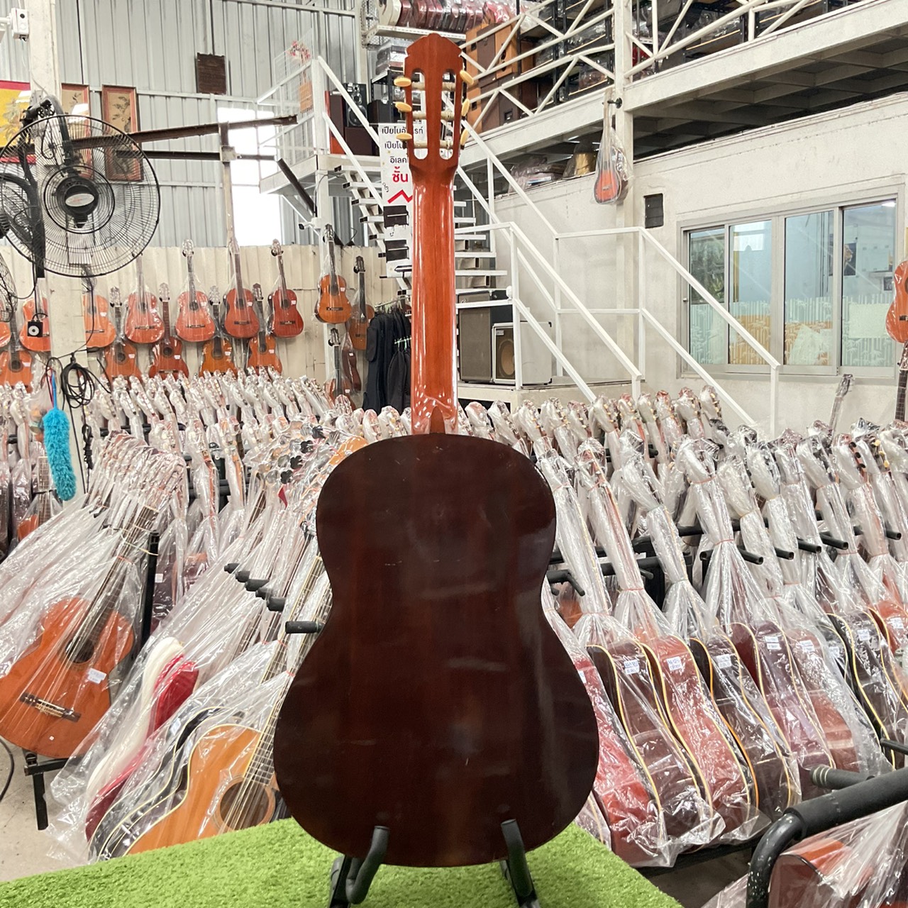 กีต้าร์คลาสสิค YAMAHA : G-85D