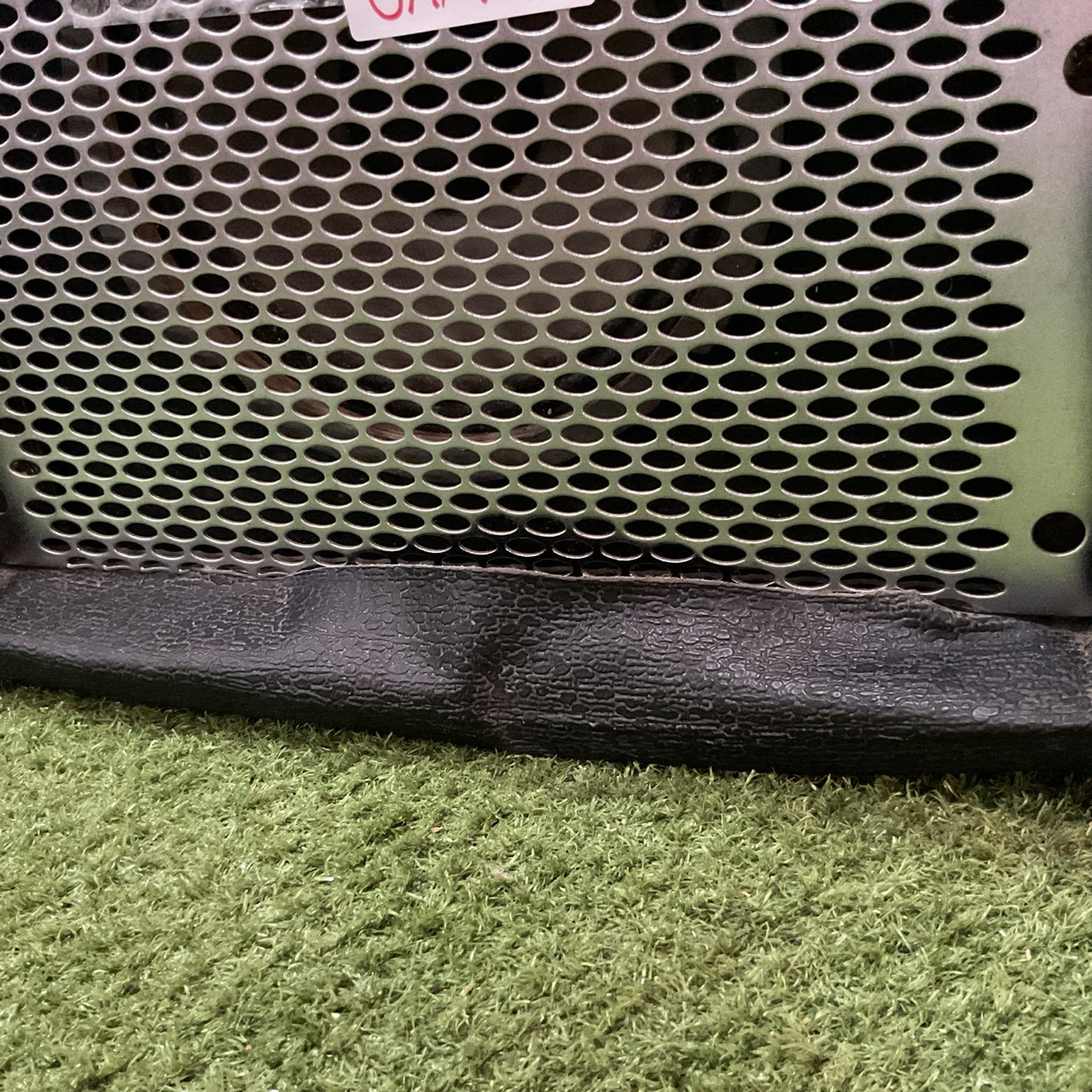 แอมป์กีต้าร์ Louis : LGA-15 สินค้าไม่พร้อมใช้งาน (ต้องซ่อม)