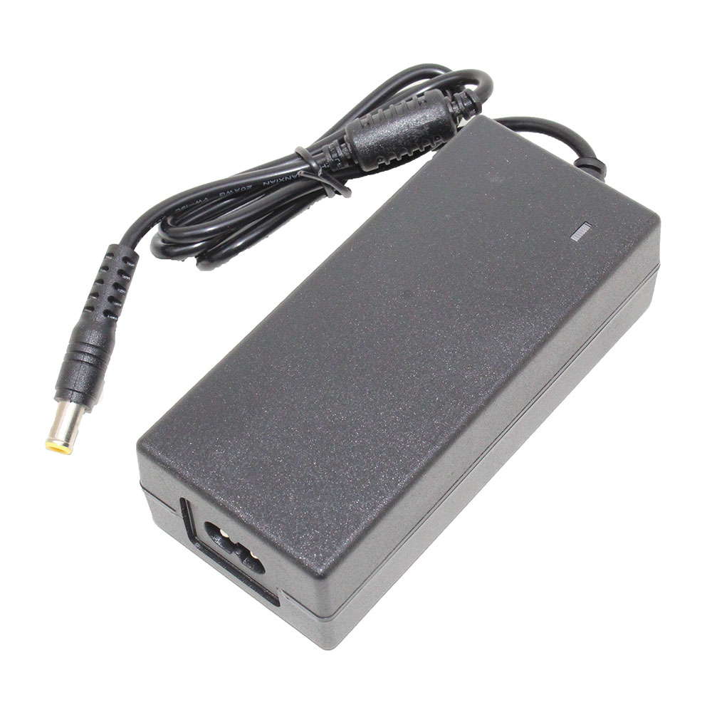 Adapter Samsung 14V/2.14A (6.5*4.4mm)