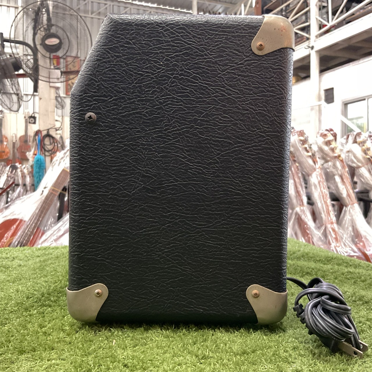 แอมป์กีต้าร์ Fender : SL-15SP II