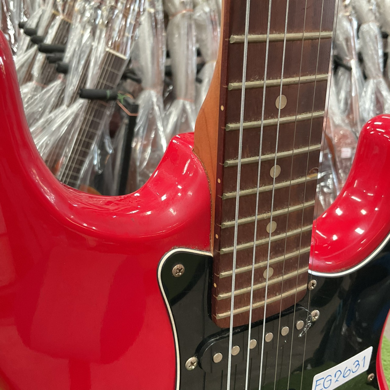 กีต้าร์ไฟฟ้า FORMESTAR