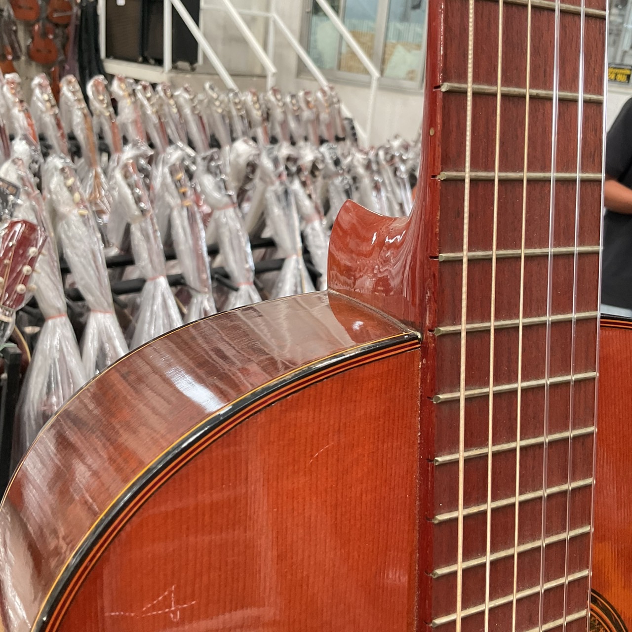 กีต้าร์คลาสสิค YAMAHA : G-70D