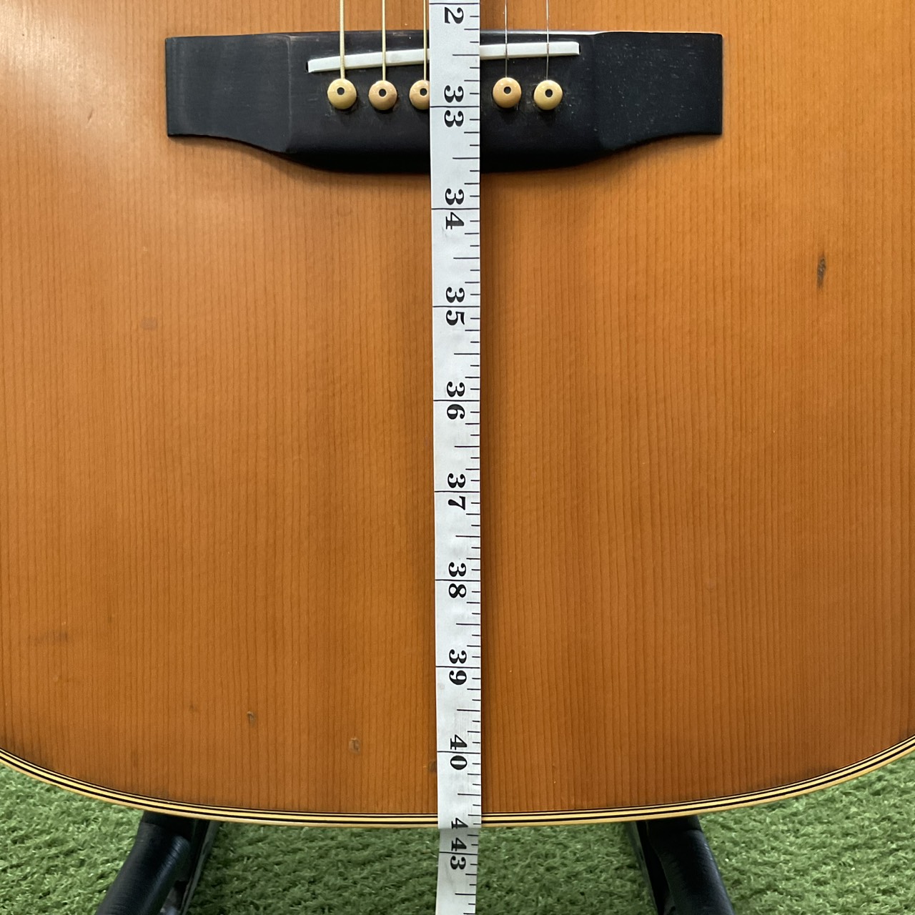 กีต้าร์โปร่ง Morris : W-20