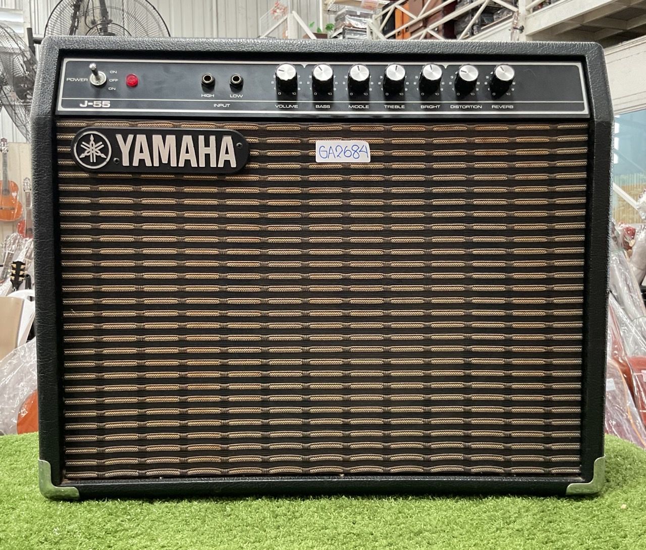 แอมป์กีต้าร์ YAMAHA : J-55