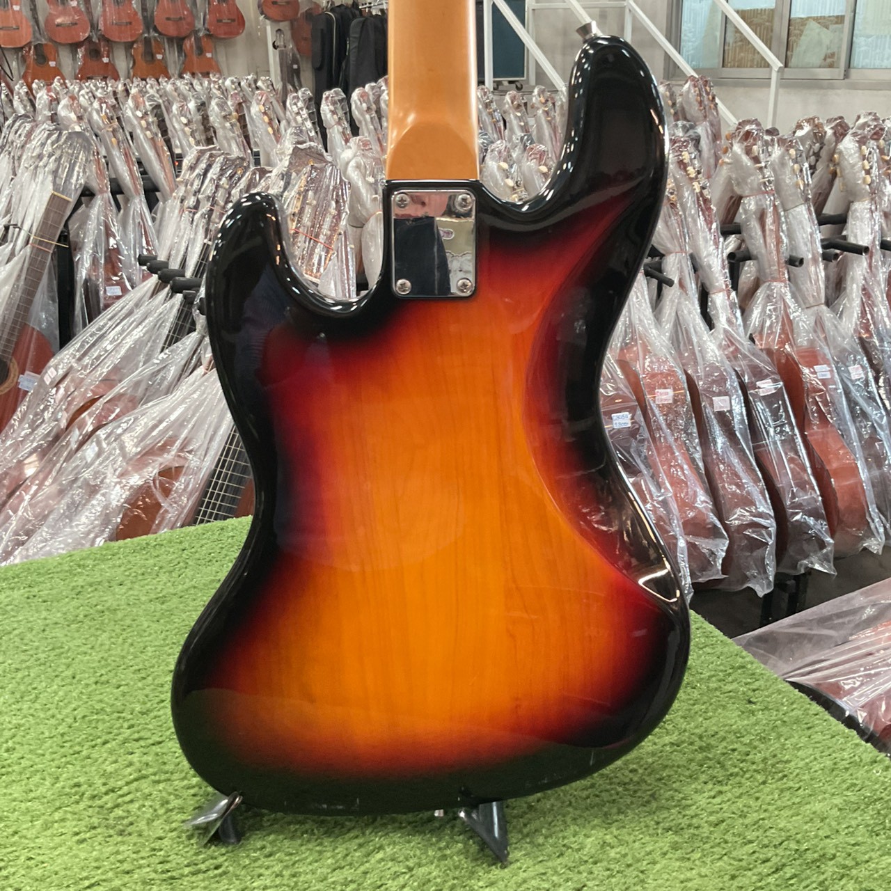 กีต้าร์เบส PlayTech