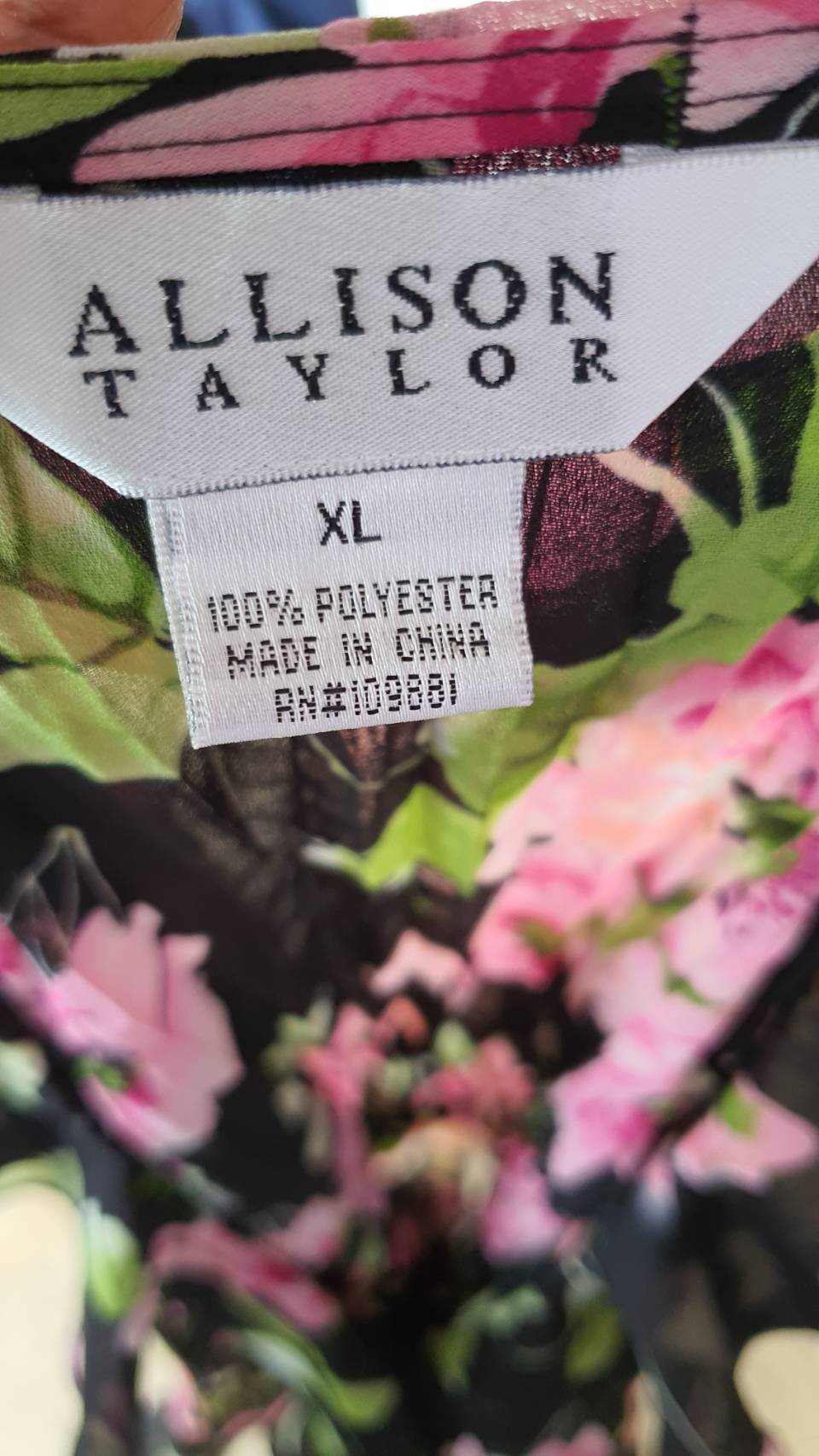 FF03234 เสื้อแฟชัน สีดำลายดอกไม้ แบรนด์ ALLISON TAYLOR อก free38-42 นิ้ว