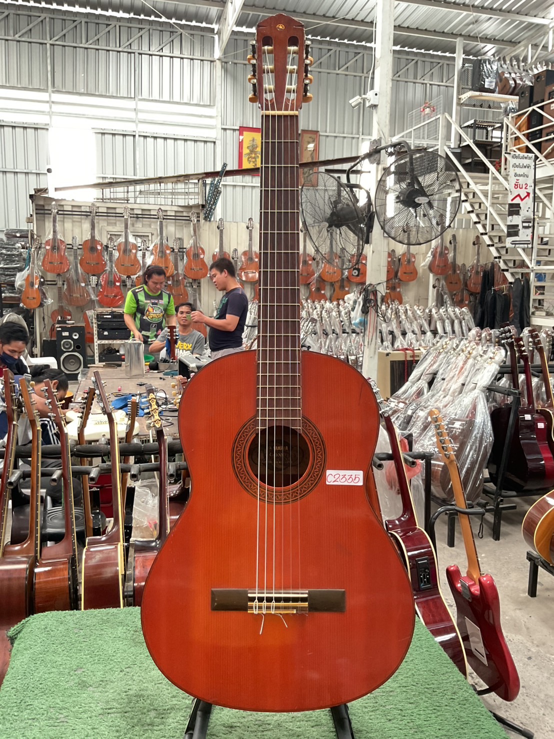 กีต้าร์คลาสสิค YAMAHA : C-100D