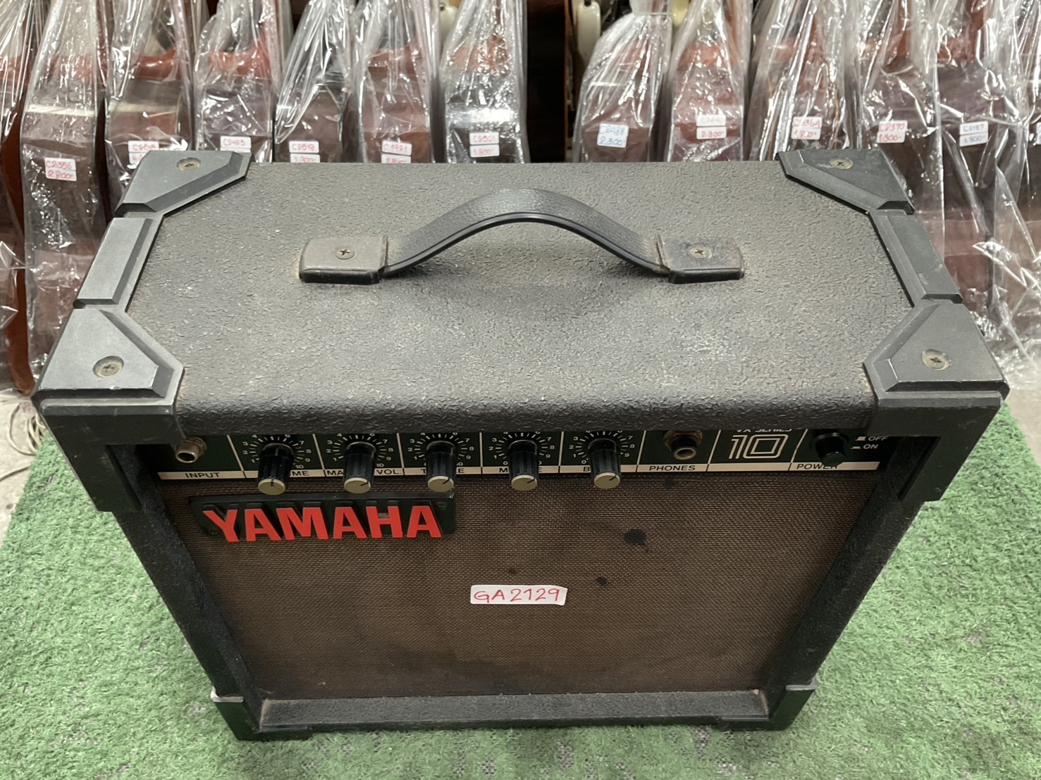 แอมป์กีต้าร์ YAMAHA : VX10