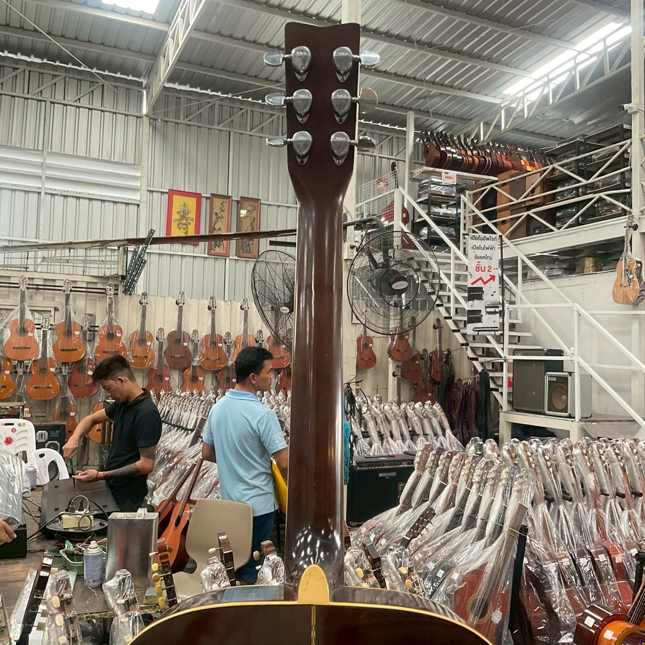 กีต้าร์โปร่ง YAMAHA : FG-201B