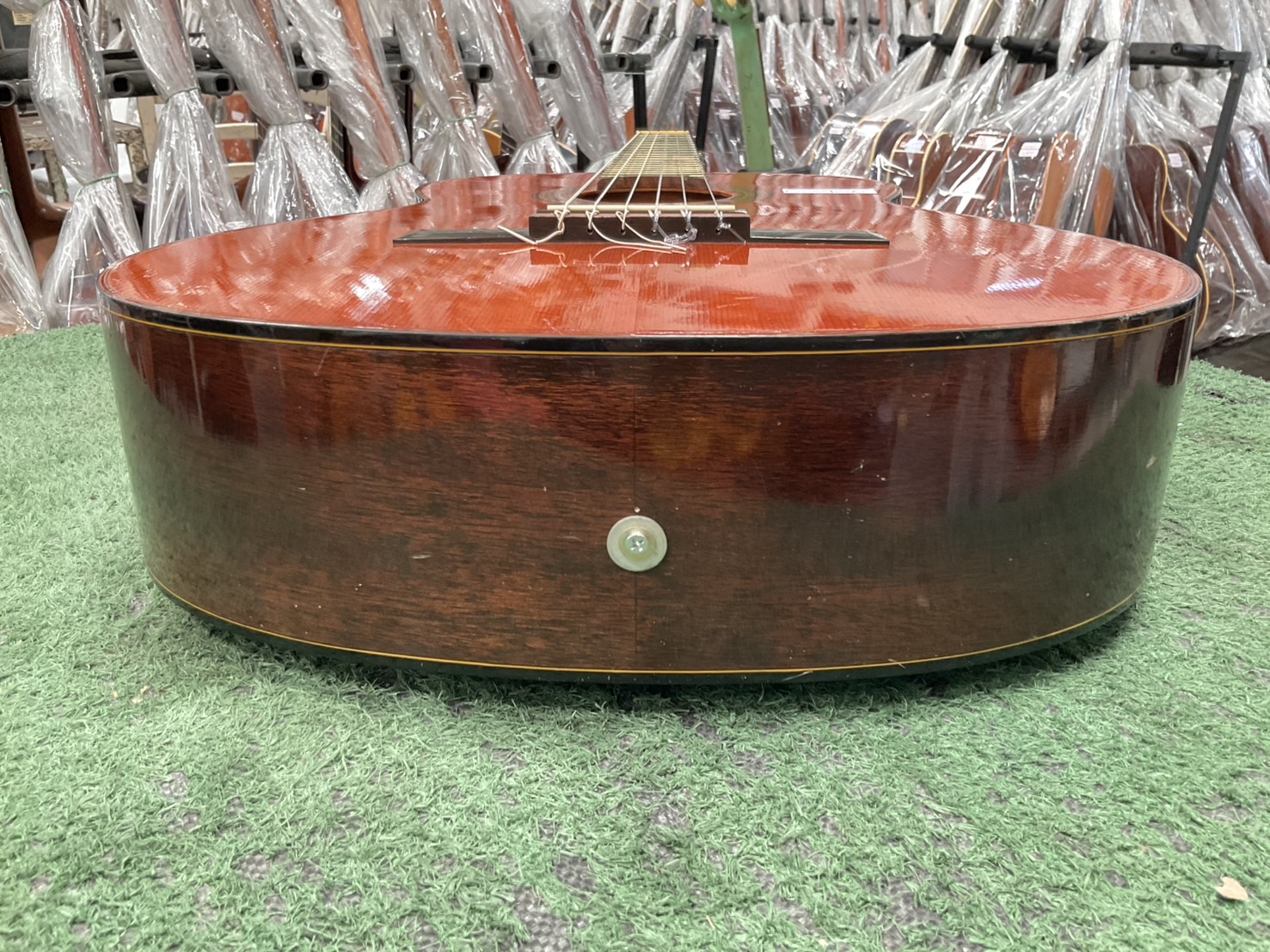 กีต้าร์คลาสสิค YAMAHA : G-70D