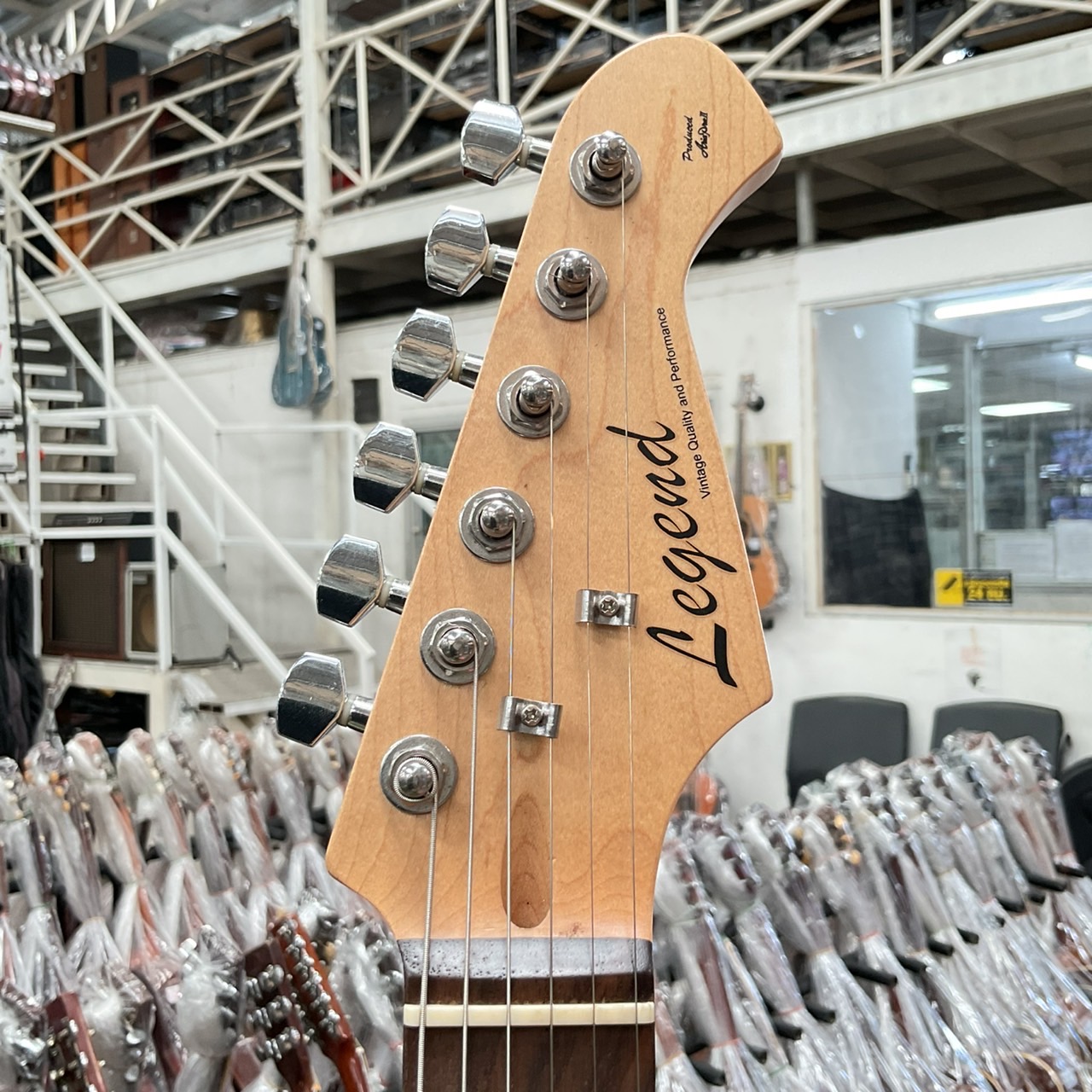 กีต้าร์ไฟฟ้า Legend