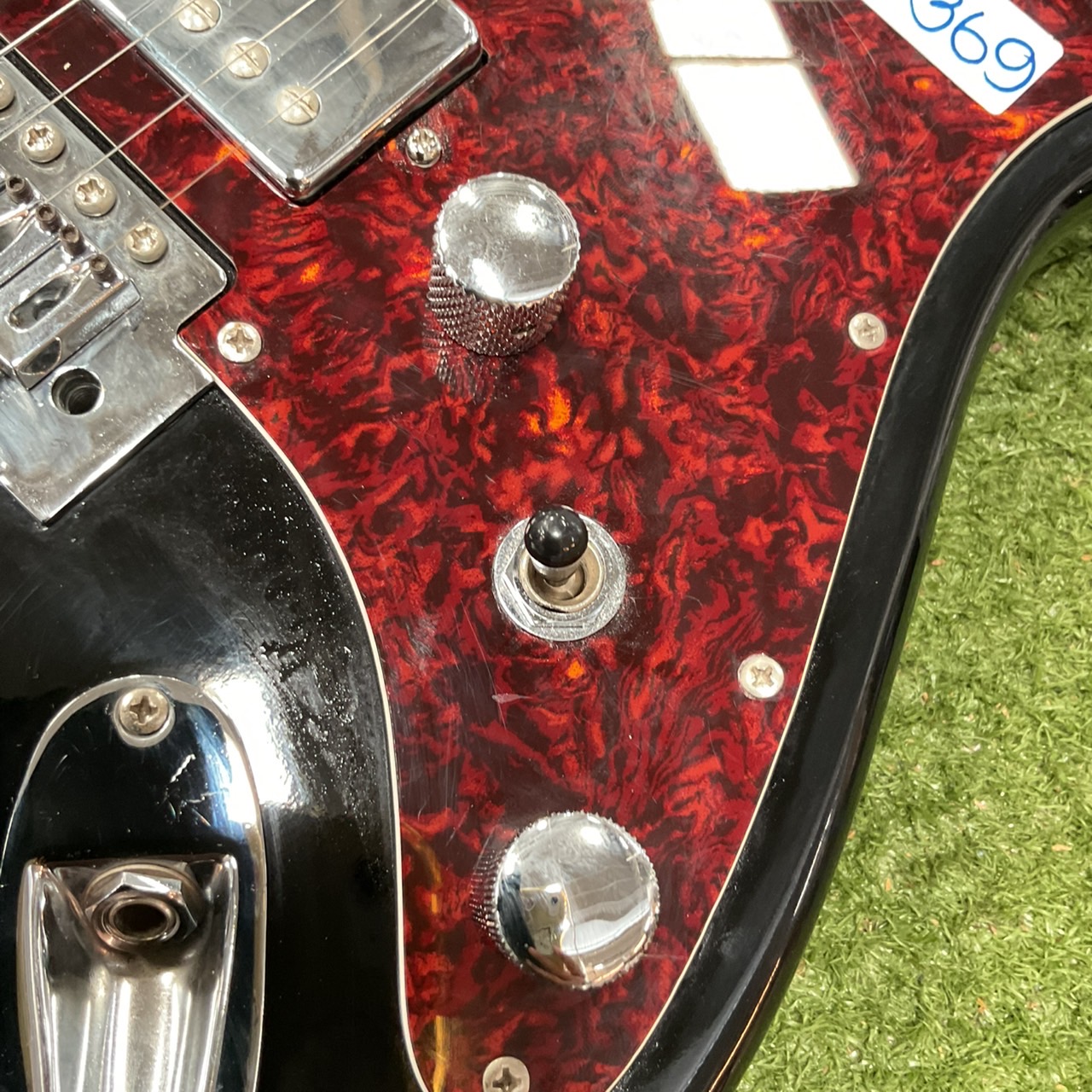 กีต้าร์ไฟฟ้า FLAVOR