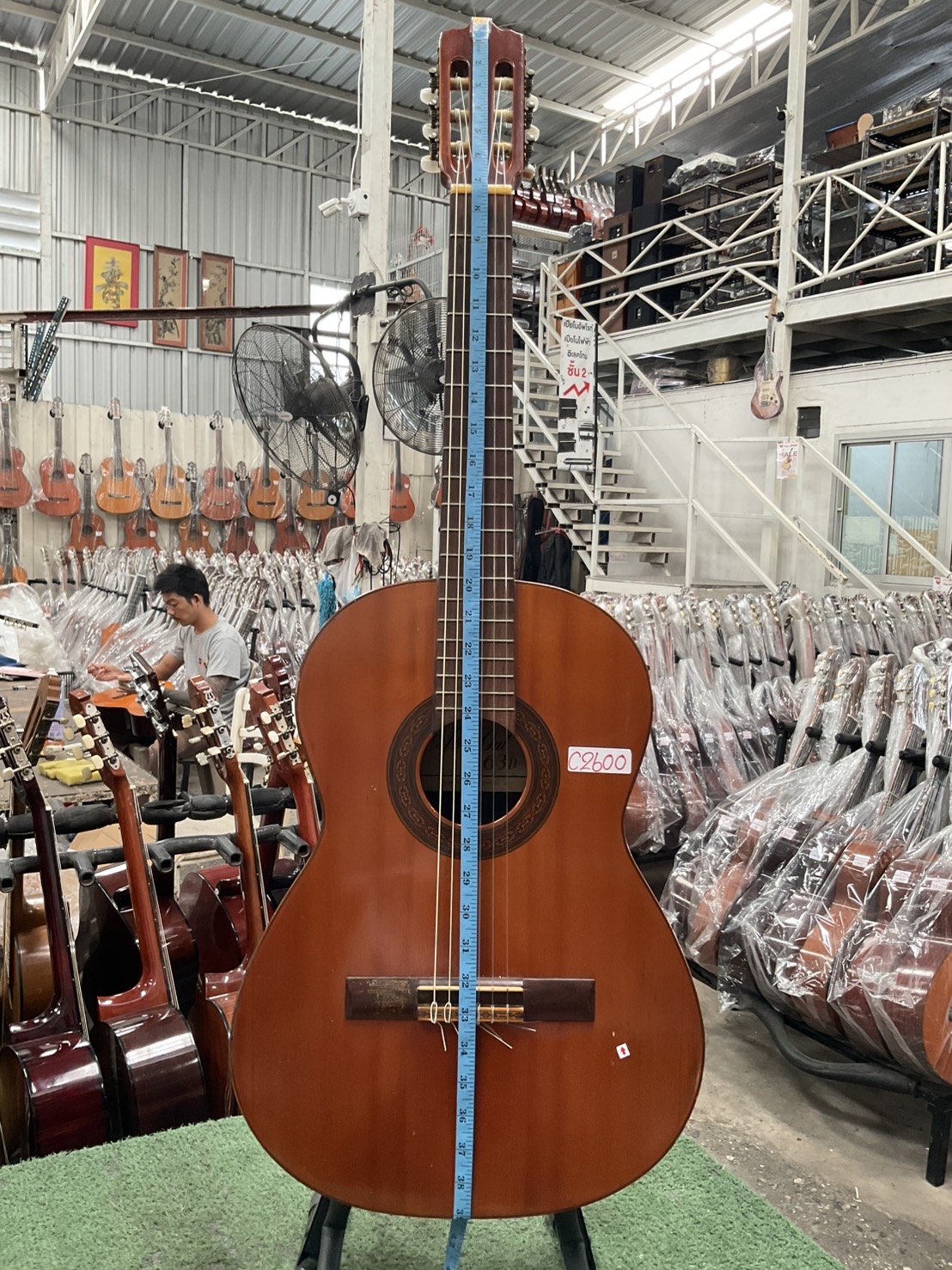 กีต้าร์คลาสสิค Abe Gut : 63D