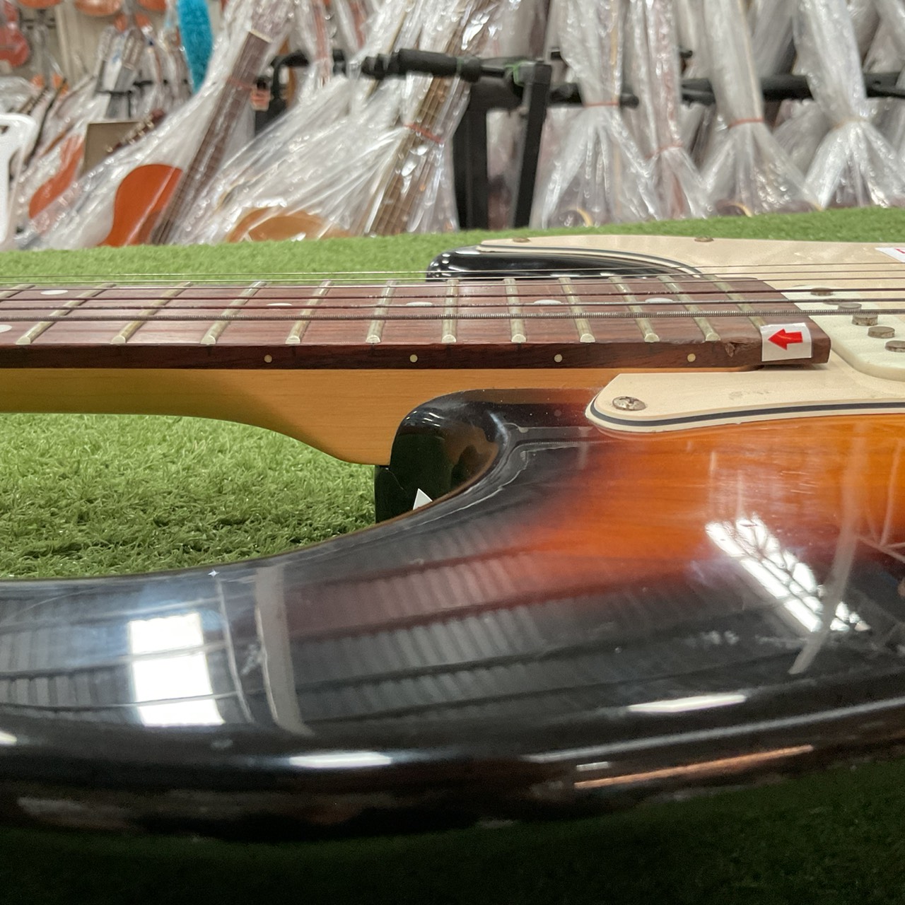 กีต้าร์ไฟฟ้า PlayTech