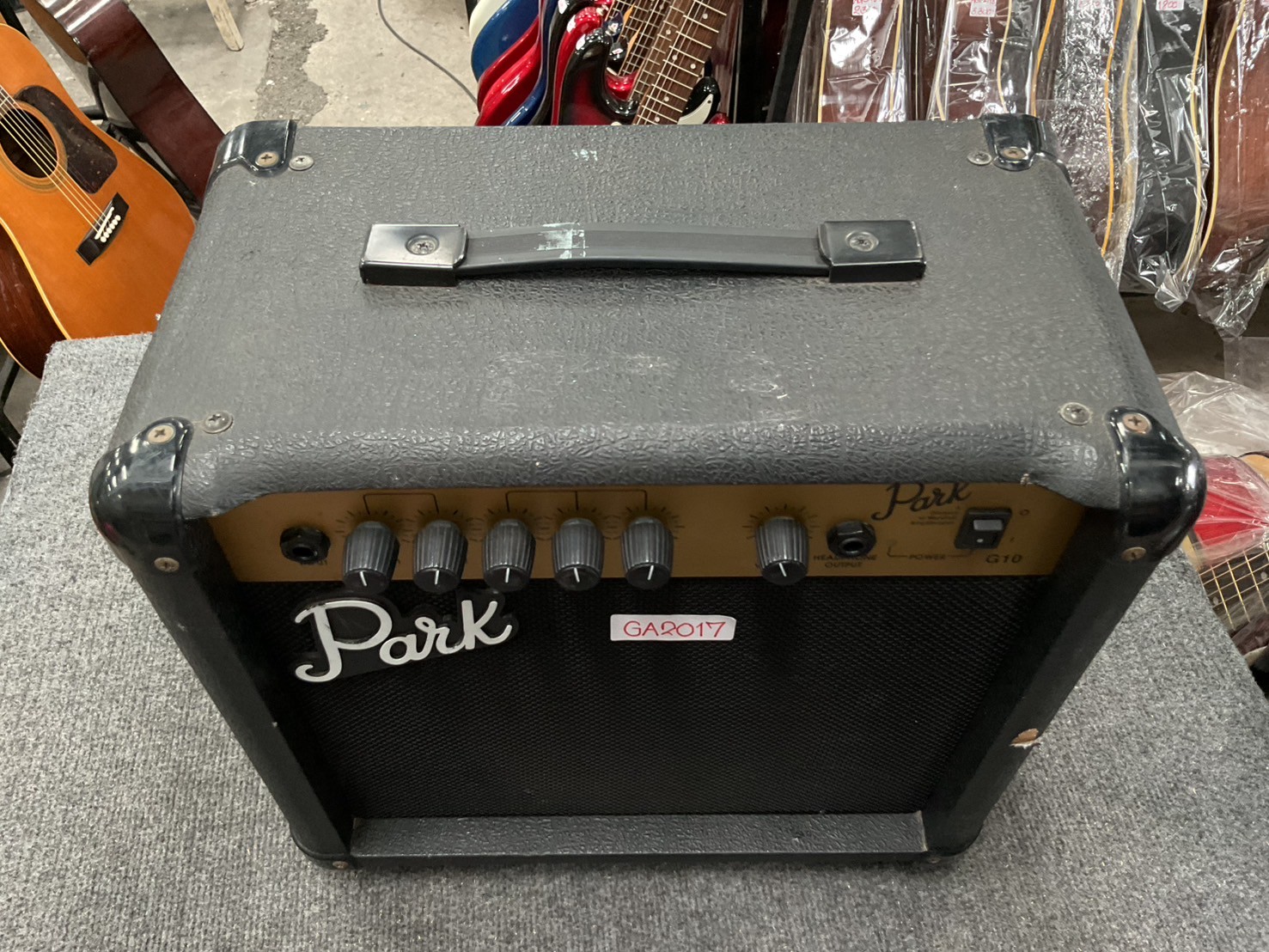 แอมป์กีต้าร์ ParK : G10