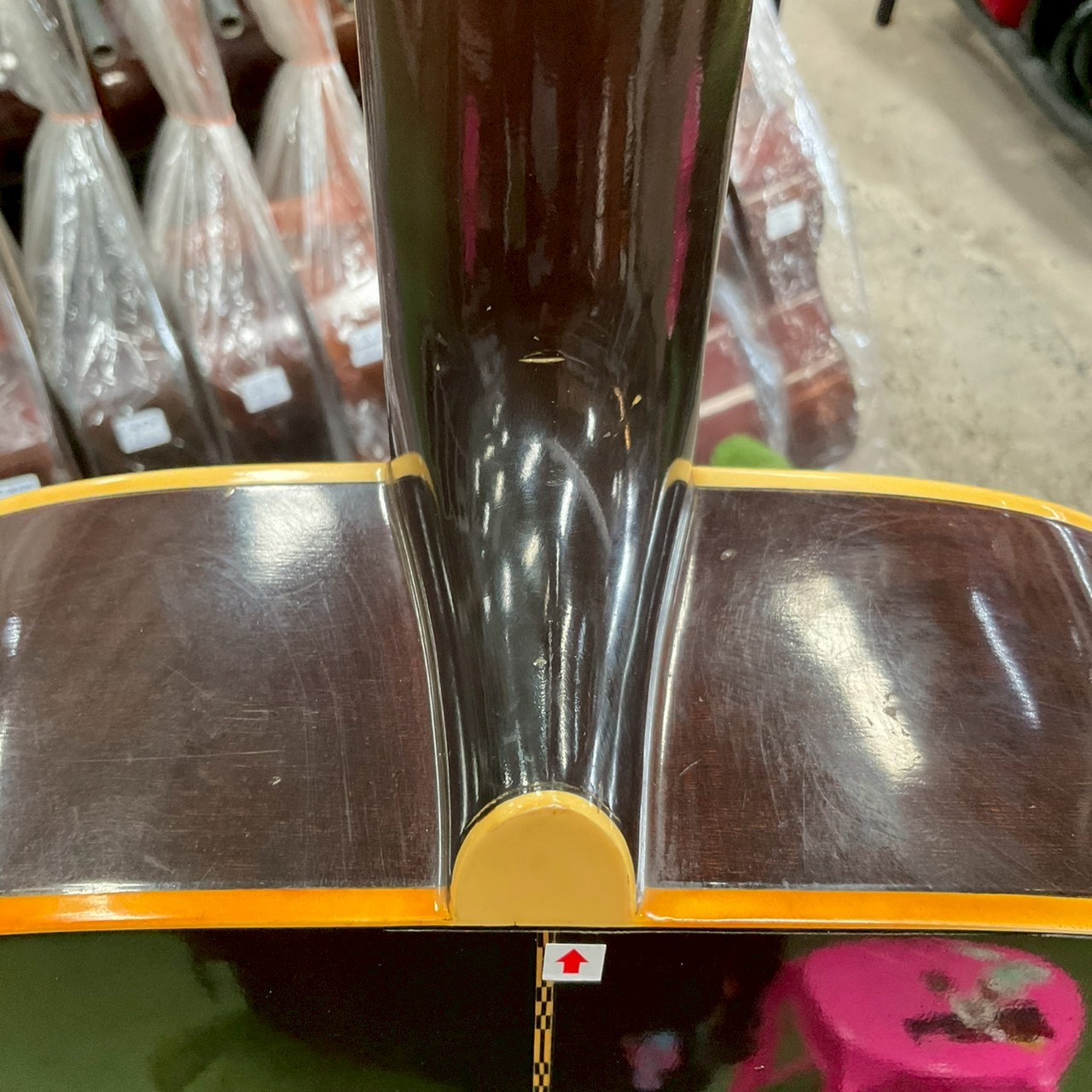 กีต้าร์โปร่ง YAMAHA : FG-202B