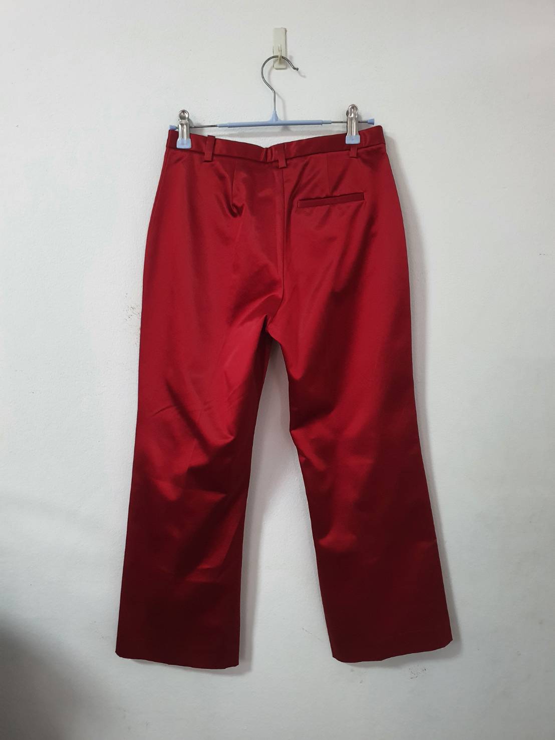 FF06337 กางเกงผ้ามือสอง สีแดง แบรนด์ GAP เอว 26 นิ้ว