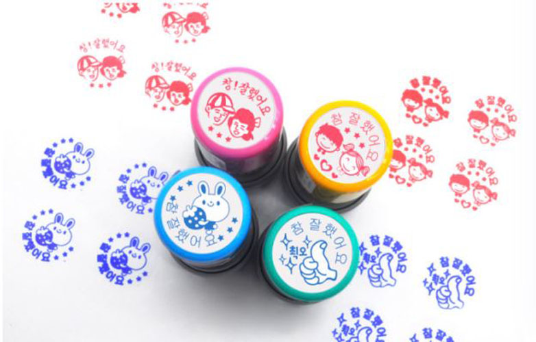 [สื่อการสอนภาษาเกาหลี] ตราประทับการ์ตูนภาษาเกาหลีให้รางวัลแก่นักเรียน 한국 만화 우표로 학생들에게 보상을 주다