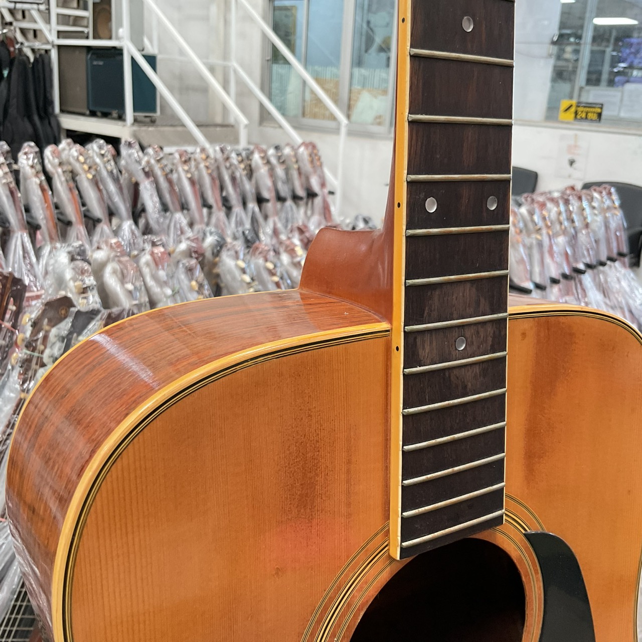 กีต้าร์โปร่ง Yamaki : No.120