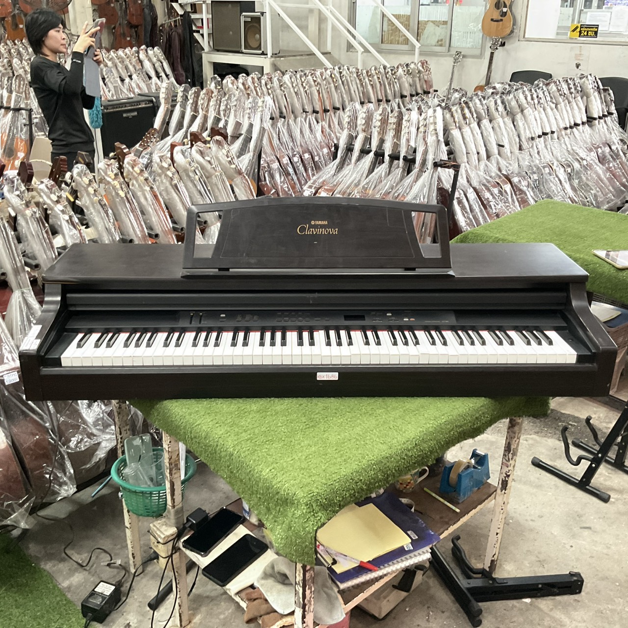 เปียโน YAMAHA : CLP-860 สินค้าไม่พร้อมใช้งาน (ต้องซ่อม)