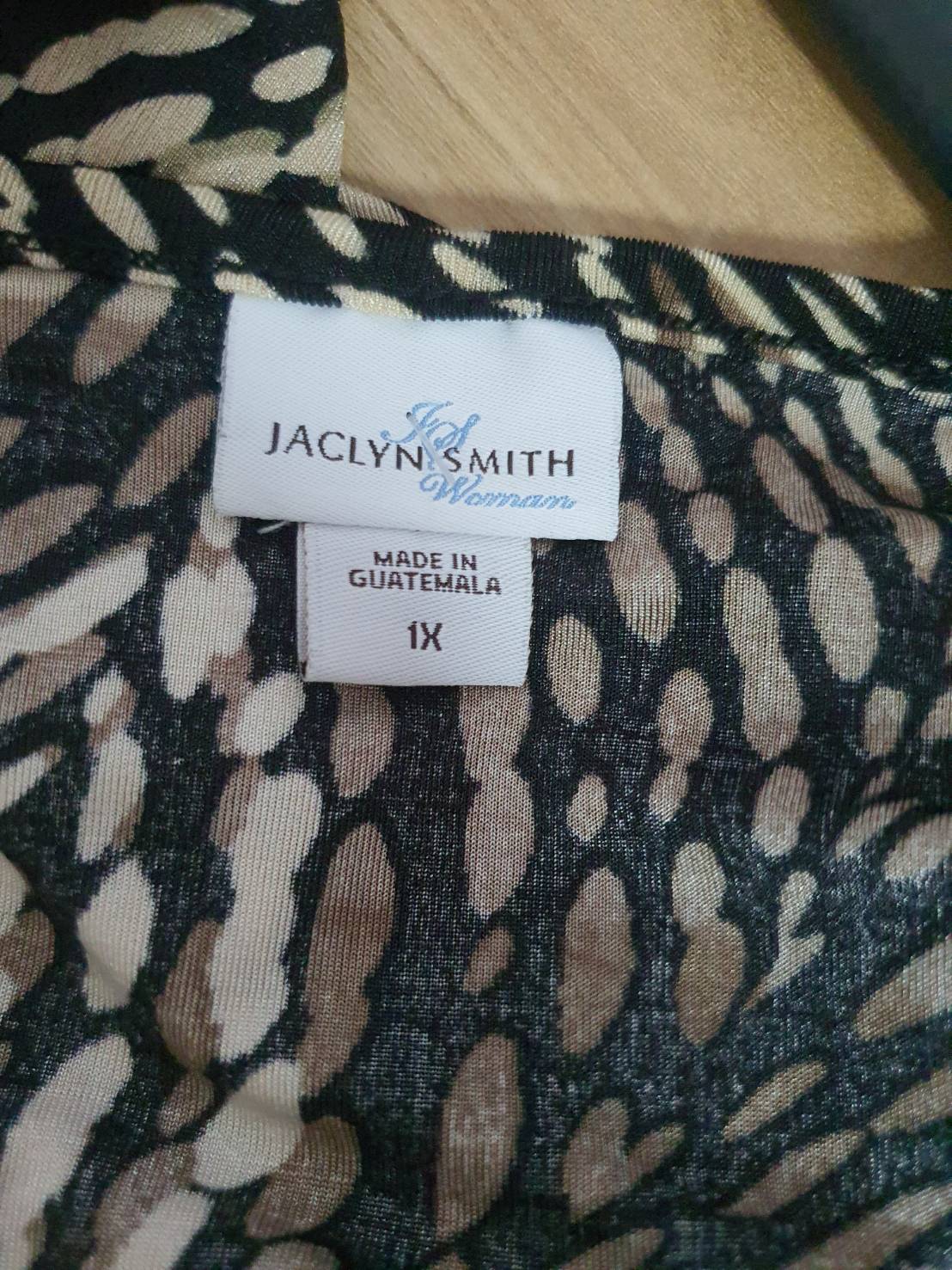 FF06390 เสื้อผ้ามือสอง แบรนด์ JACLYN SMITH อก 42-52 นิ้ว
