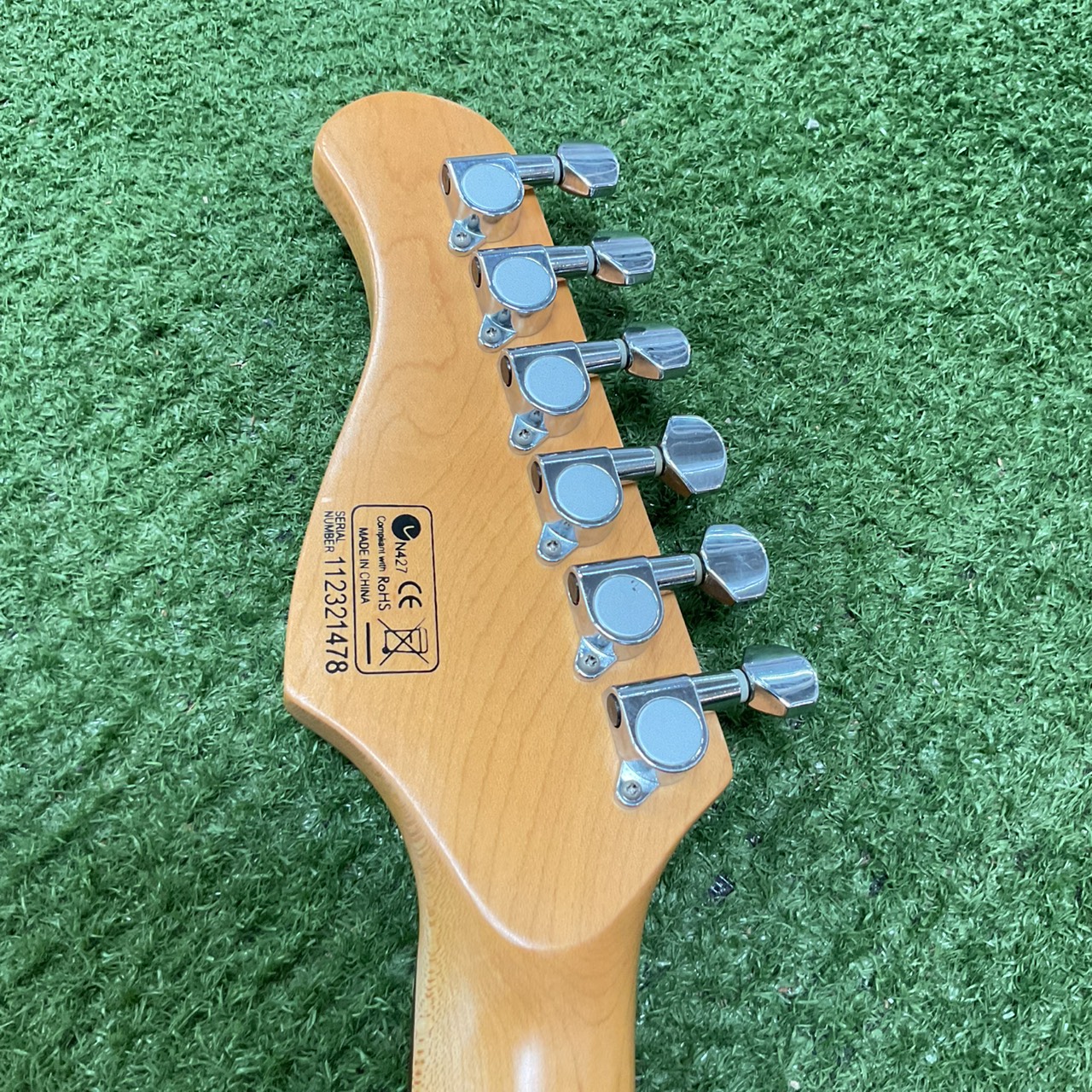 กีต้าร์ไฟฟ้า Elioth : S305