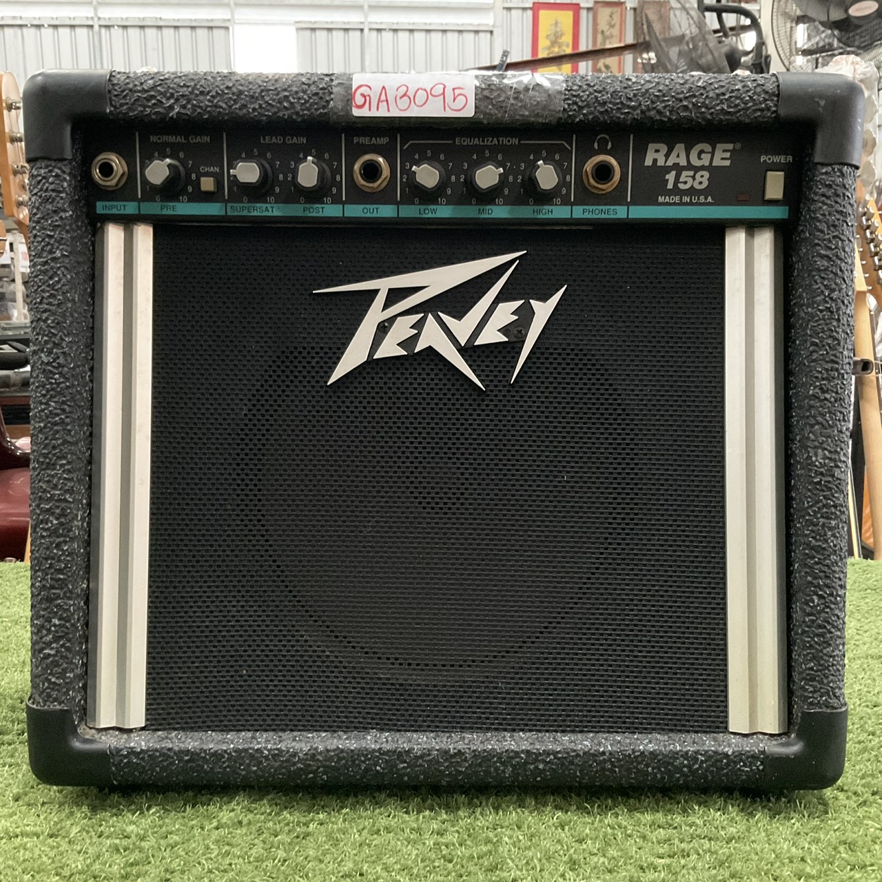แอมป์กีต้าร์ PEAVEY : RAGE 158