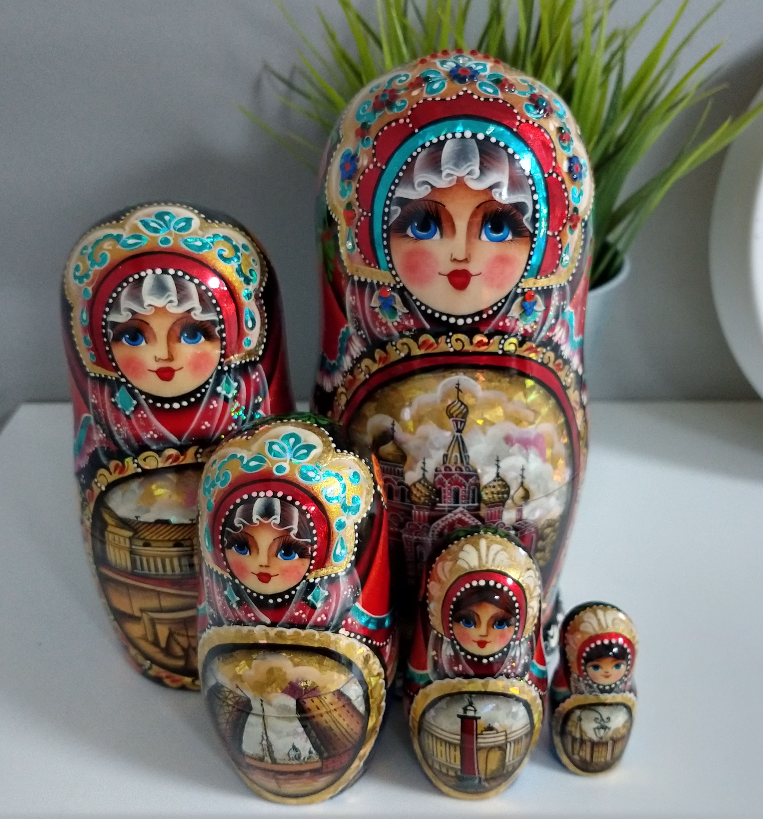 ตุ๊กตาแม่ลูกดกรัสเซีย (Matryoshka) - Exclusive Russia Dolls "Golden Saint-Petersburg"