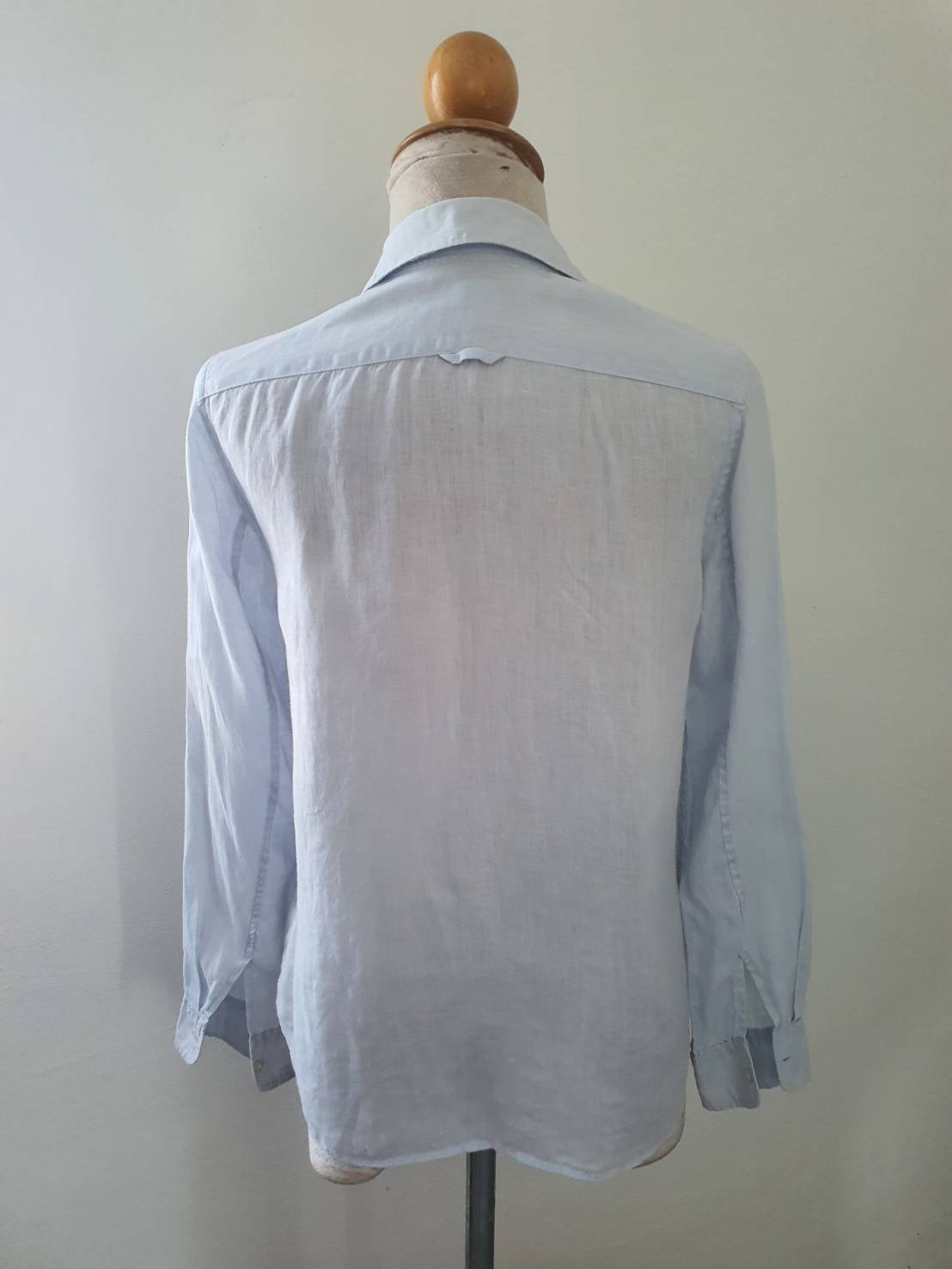 FF06088 เสื้อเชิ้ต สีฟ้าอ่อน แบรนด์ GAP อก 34 นิ้ว