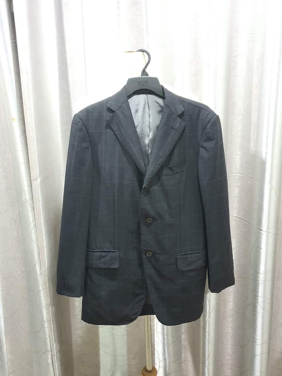Suit0005 เสื้อสูท นำเข้า มือสอง สีเทาดำ ships อก 36 นิ้ว