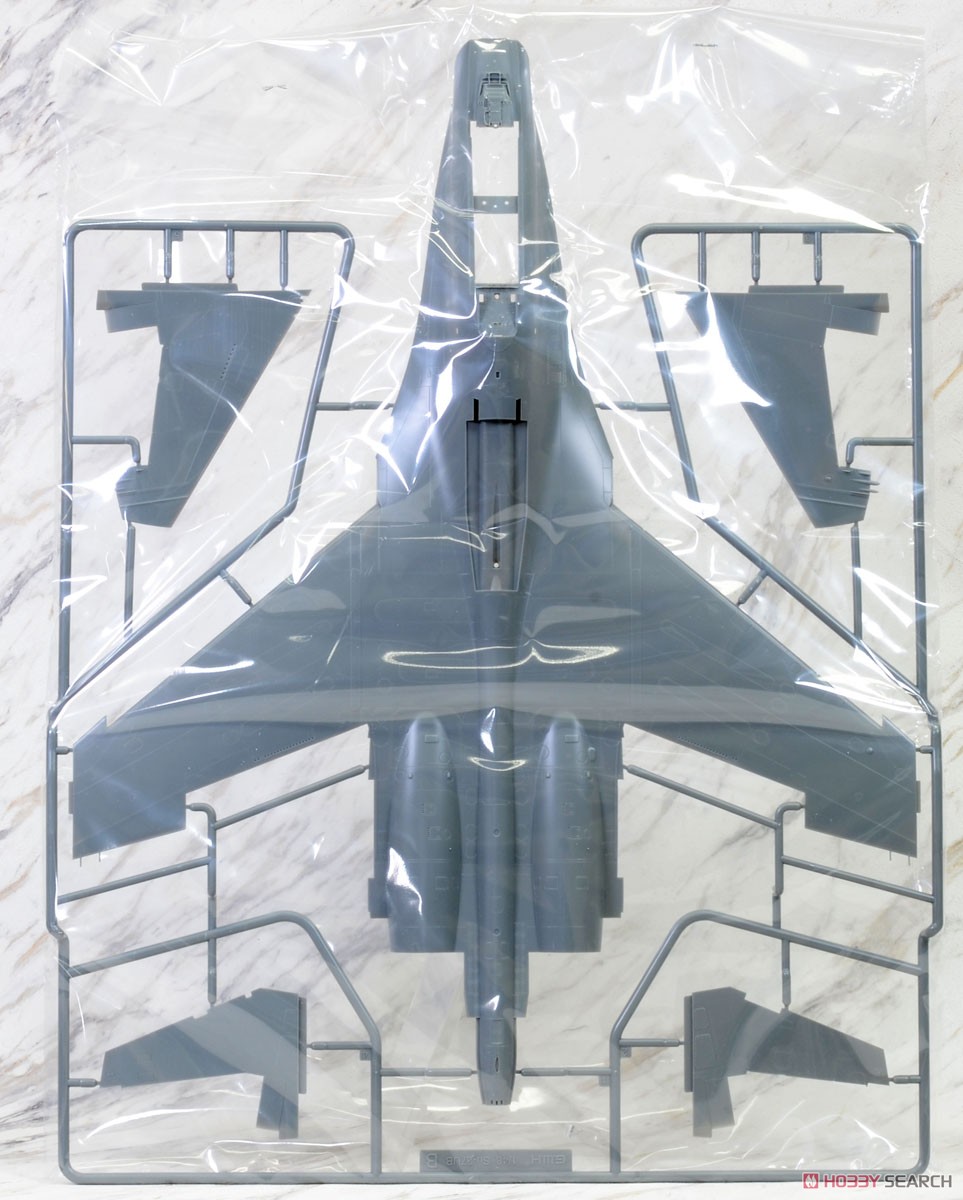 โมเดลเครื่องบิน Great Wall Hobby 1/48 L4827 Su-27UB "Flanker C" Heavy Fighter