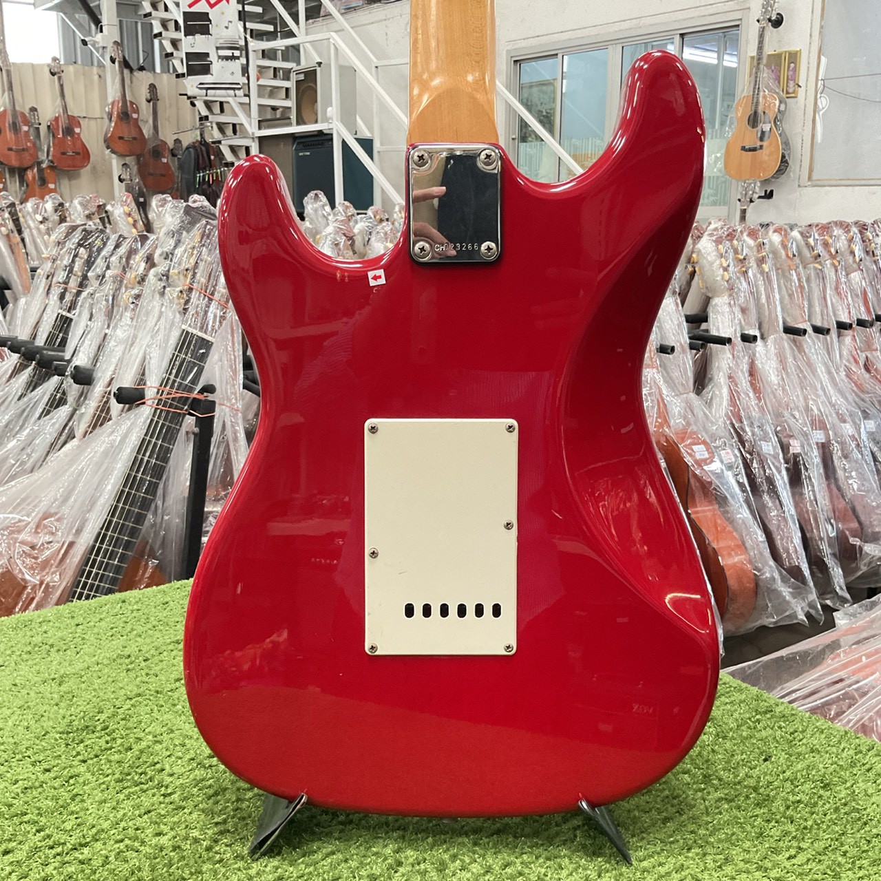 กีต้าร์ไฟฟ้า Legend